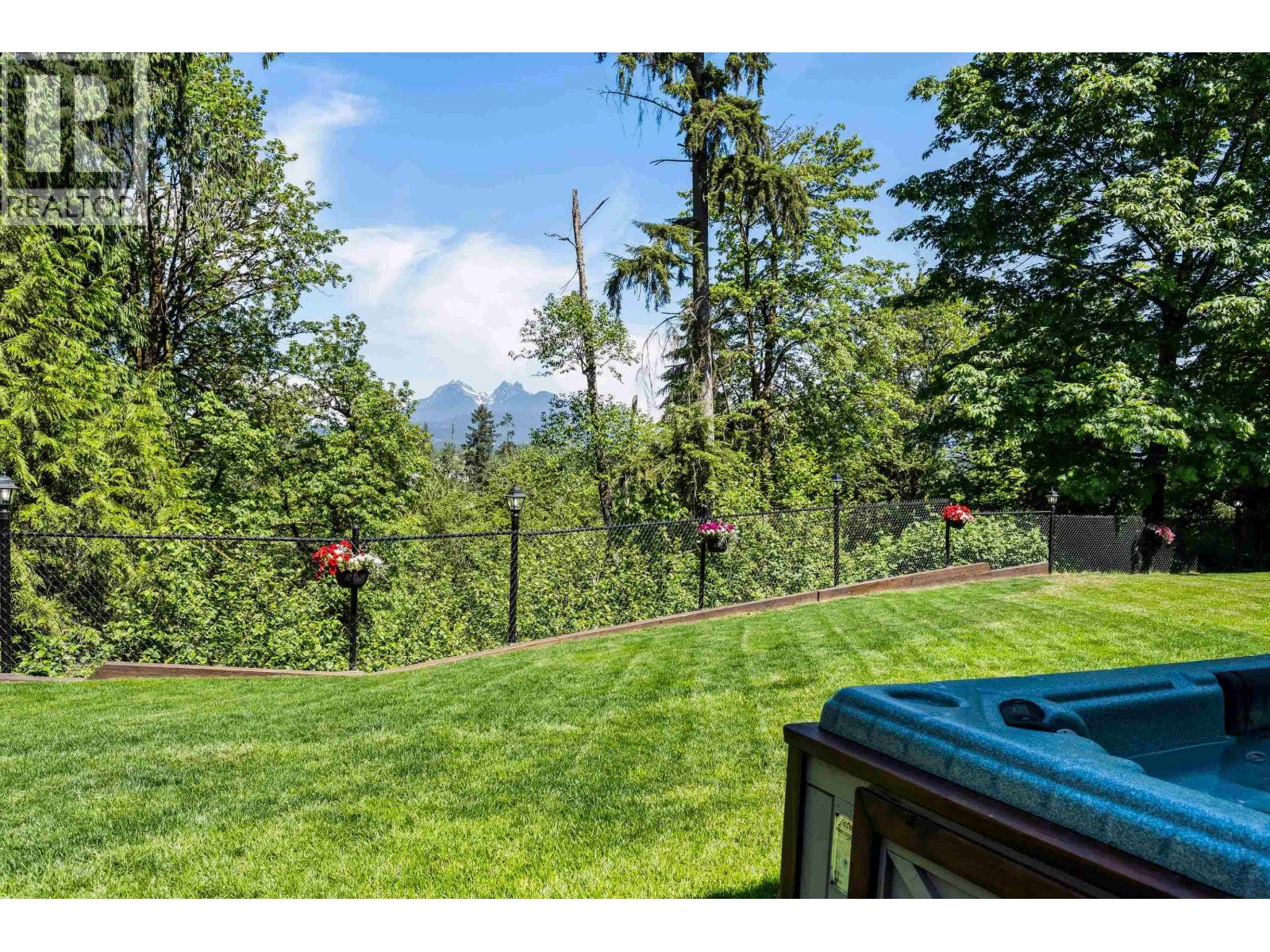 10615 238 Street Property Photo 33