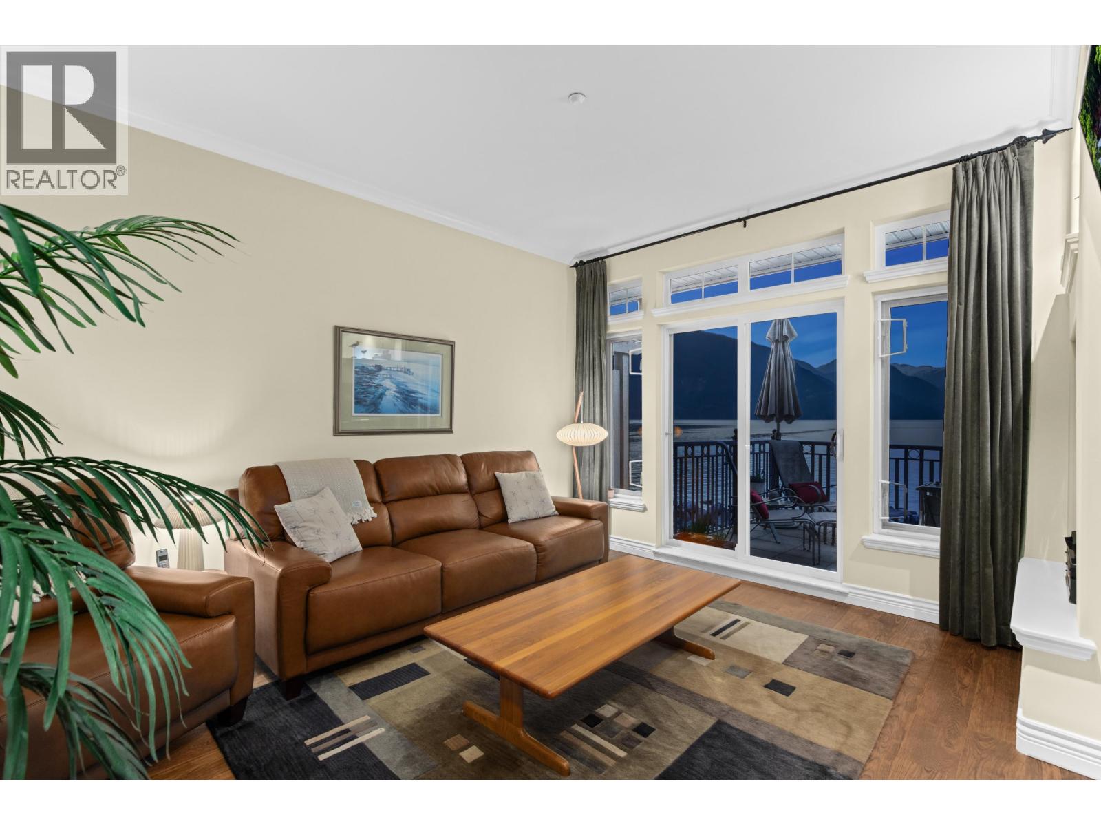6 Beach Drive Property Photo 9