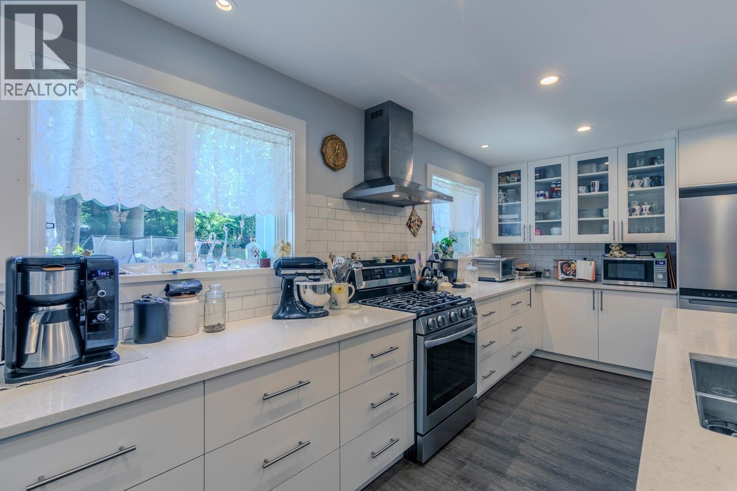 41756 Government Road Property Photo 15