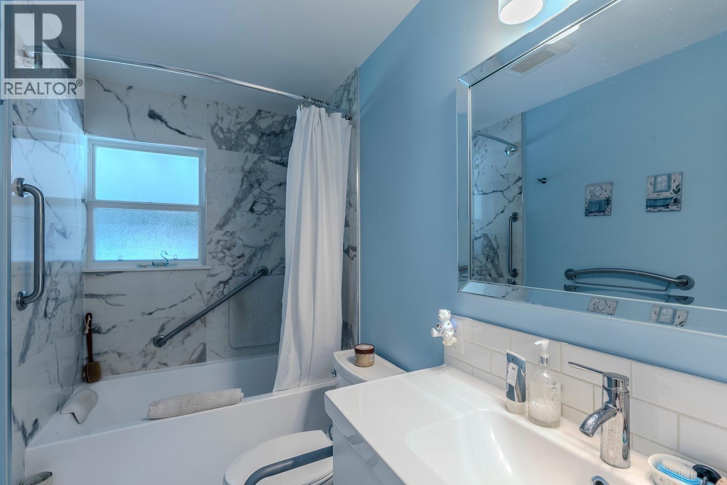 41756 Government Road Property Photo 23