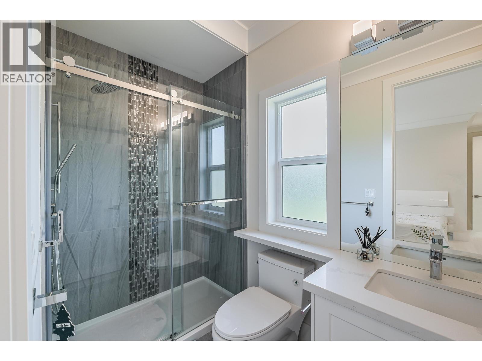 8511 Sierpina Drive Property Photo 32