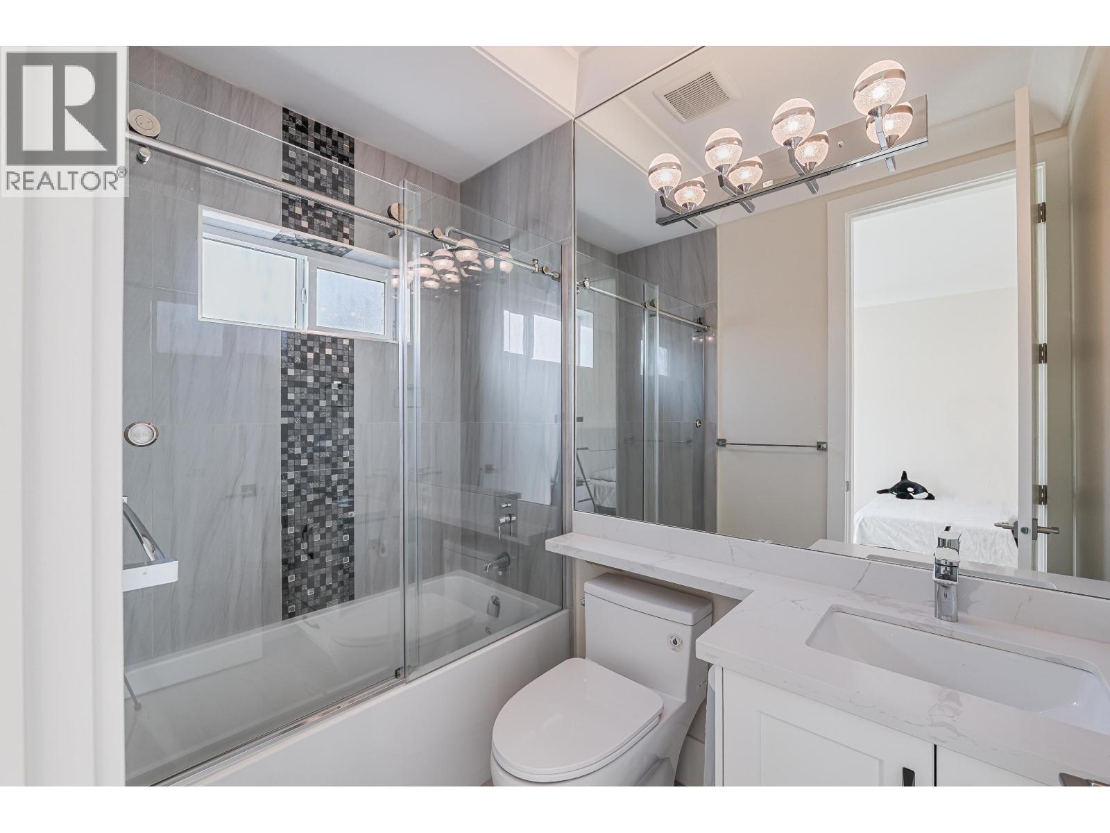 8511 Sierpina Drive Property Photo 34