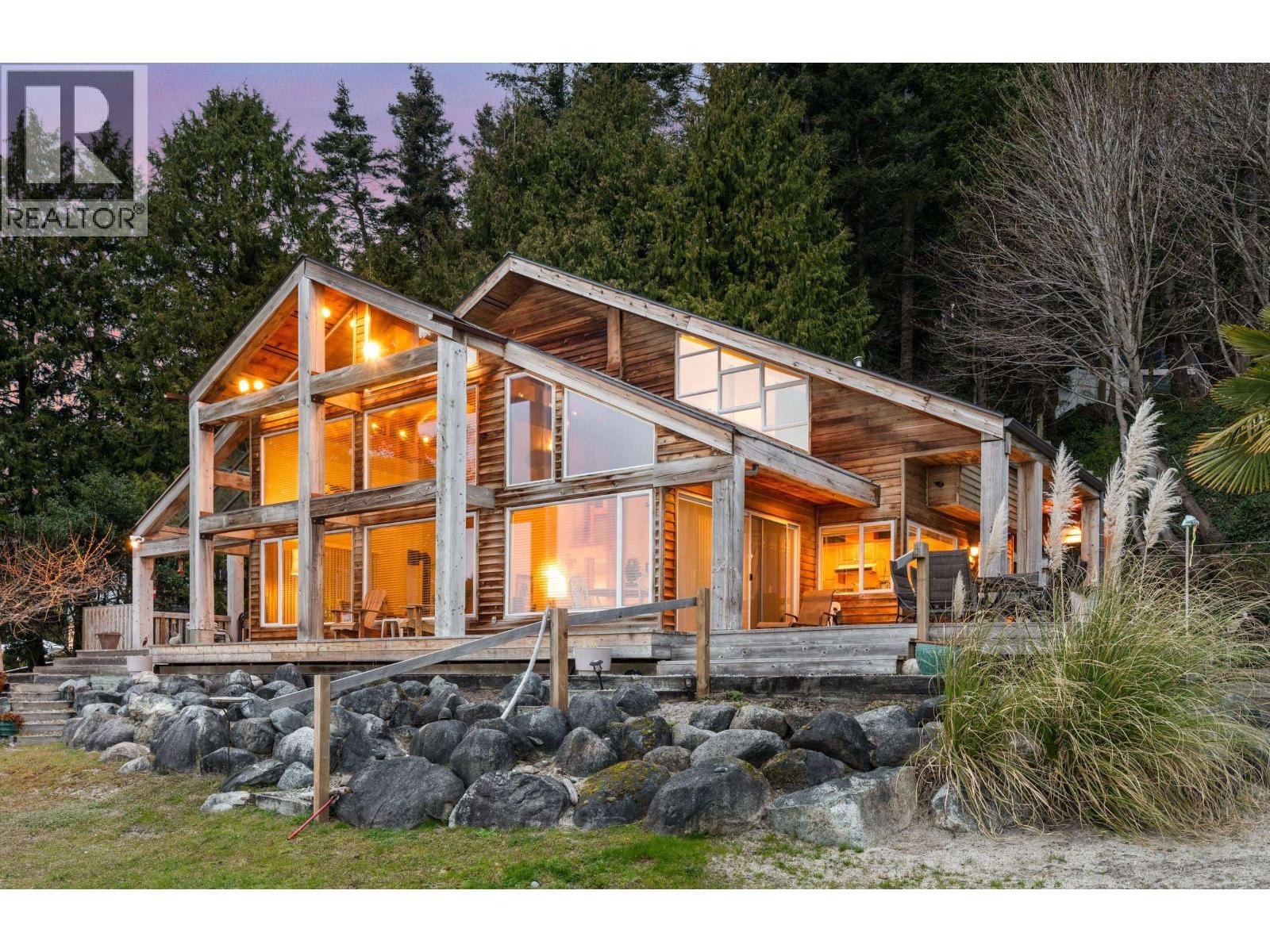 598 TSAWWASSEN BEACH ROAD