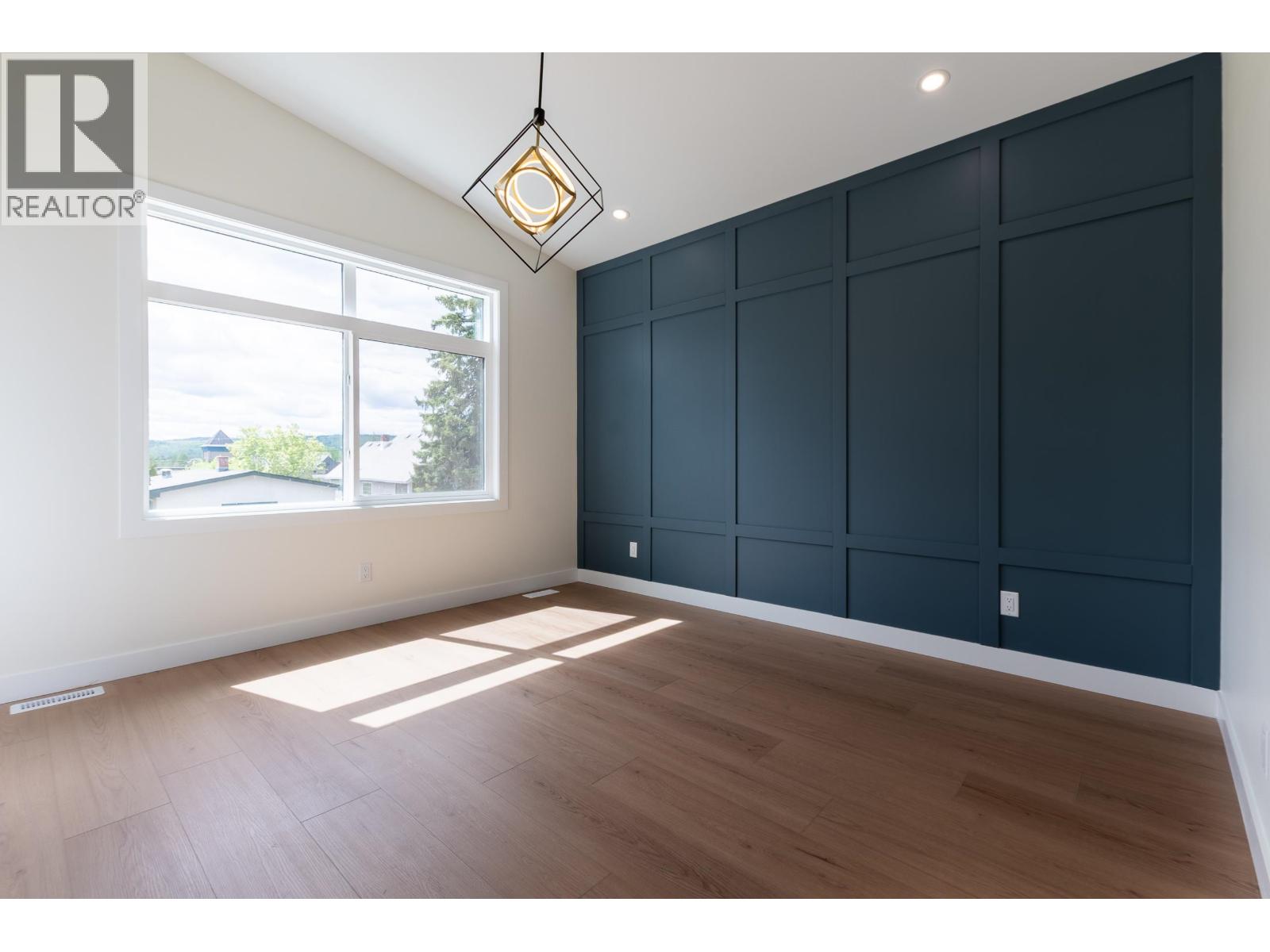 1660 11th Avenue Property Photo 24