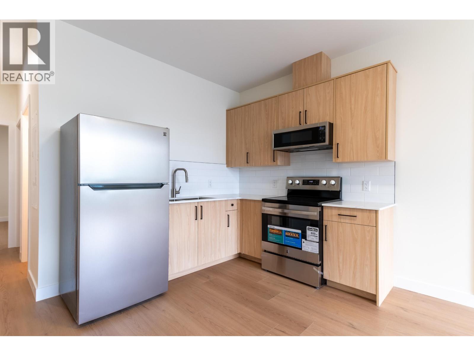 1660 11th Avenue Property Photo 30