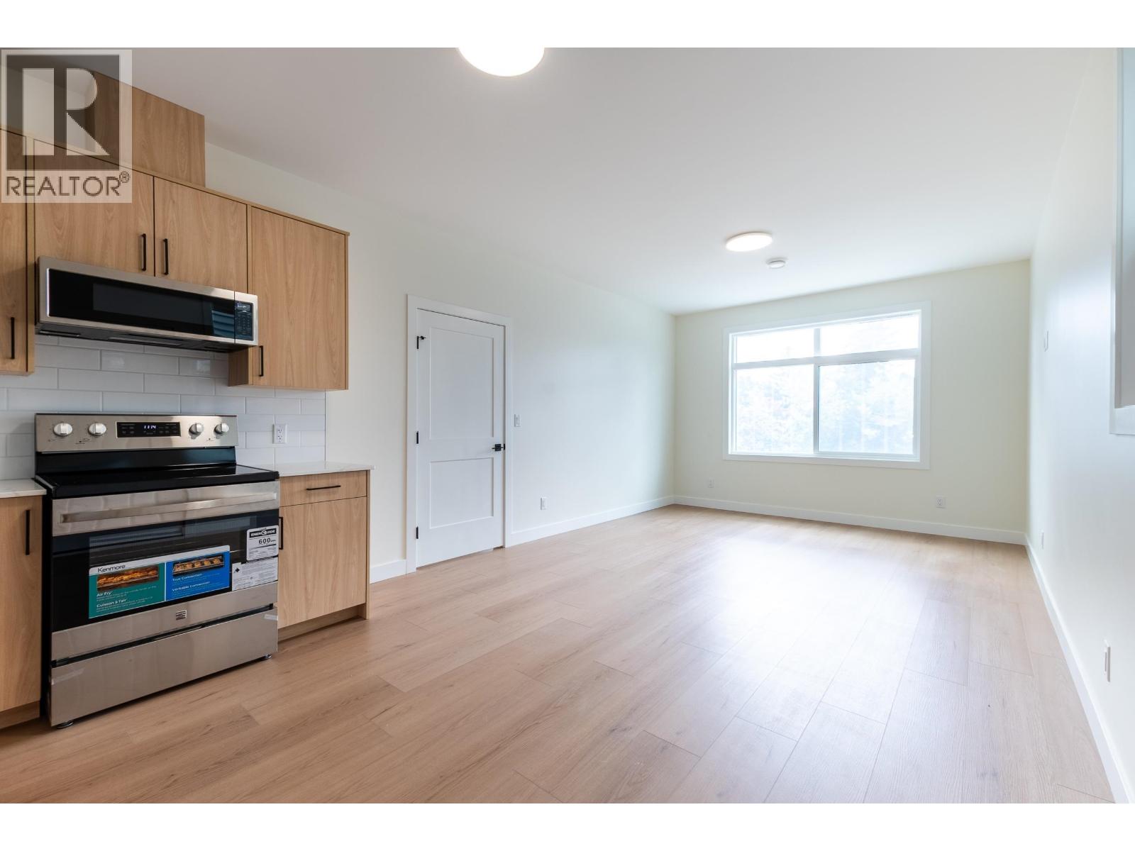 1660 11th Avenue Property Photo 31