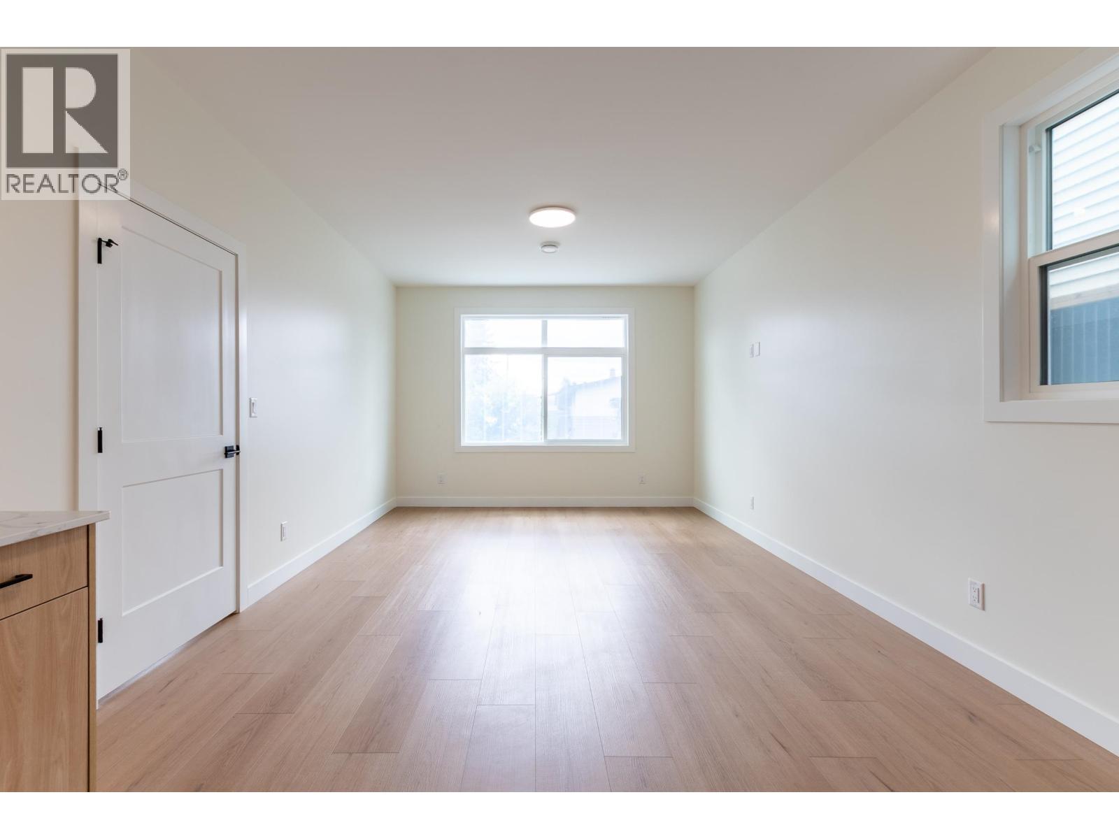 1660 11th Avenue Property Photo 32