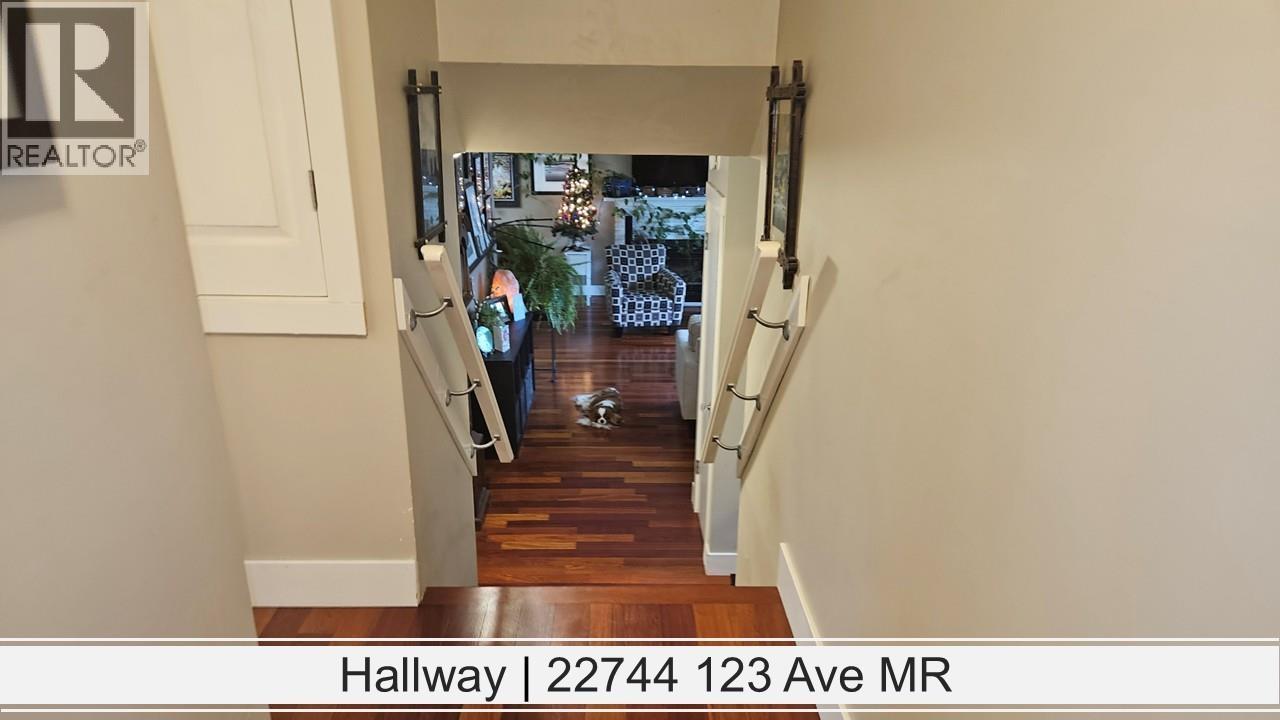 22744 123rd Avenue Property Photo 13