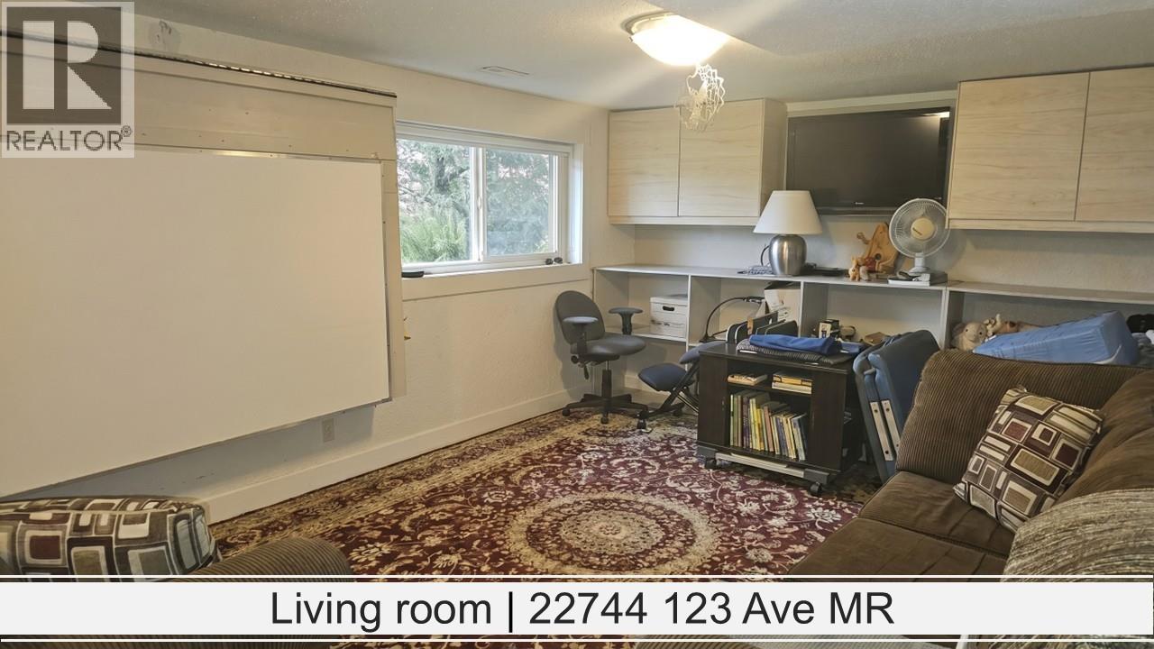 22744 123rd Avenue Property Photo 14