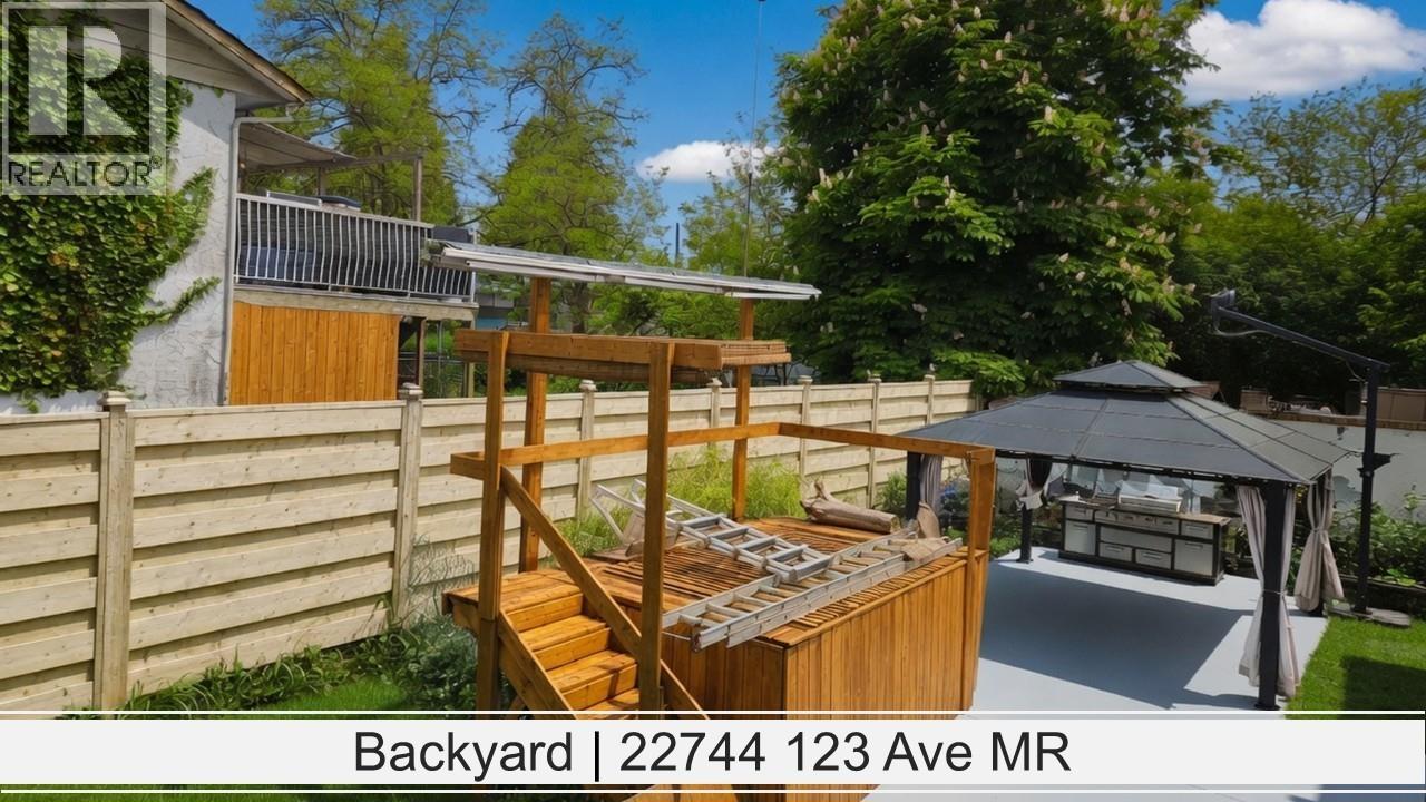 22744 123rd Avenue Property Photo 20