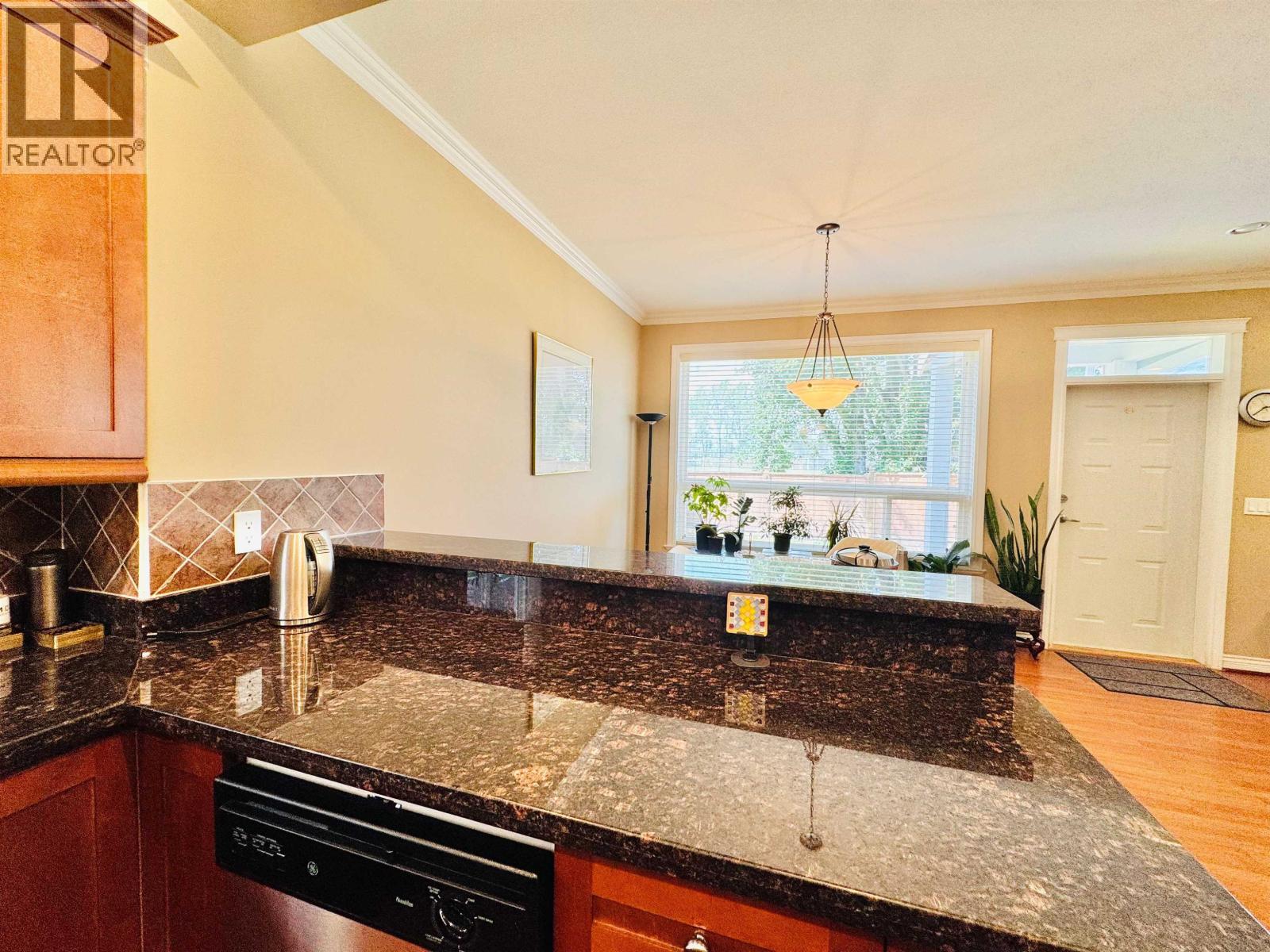 6039 46a Avenue Property Photo 13