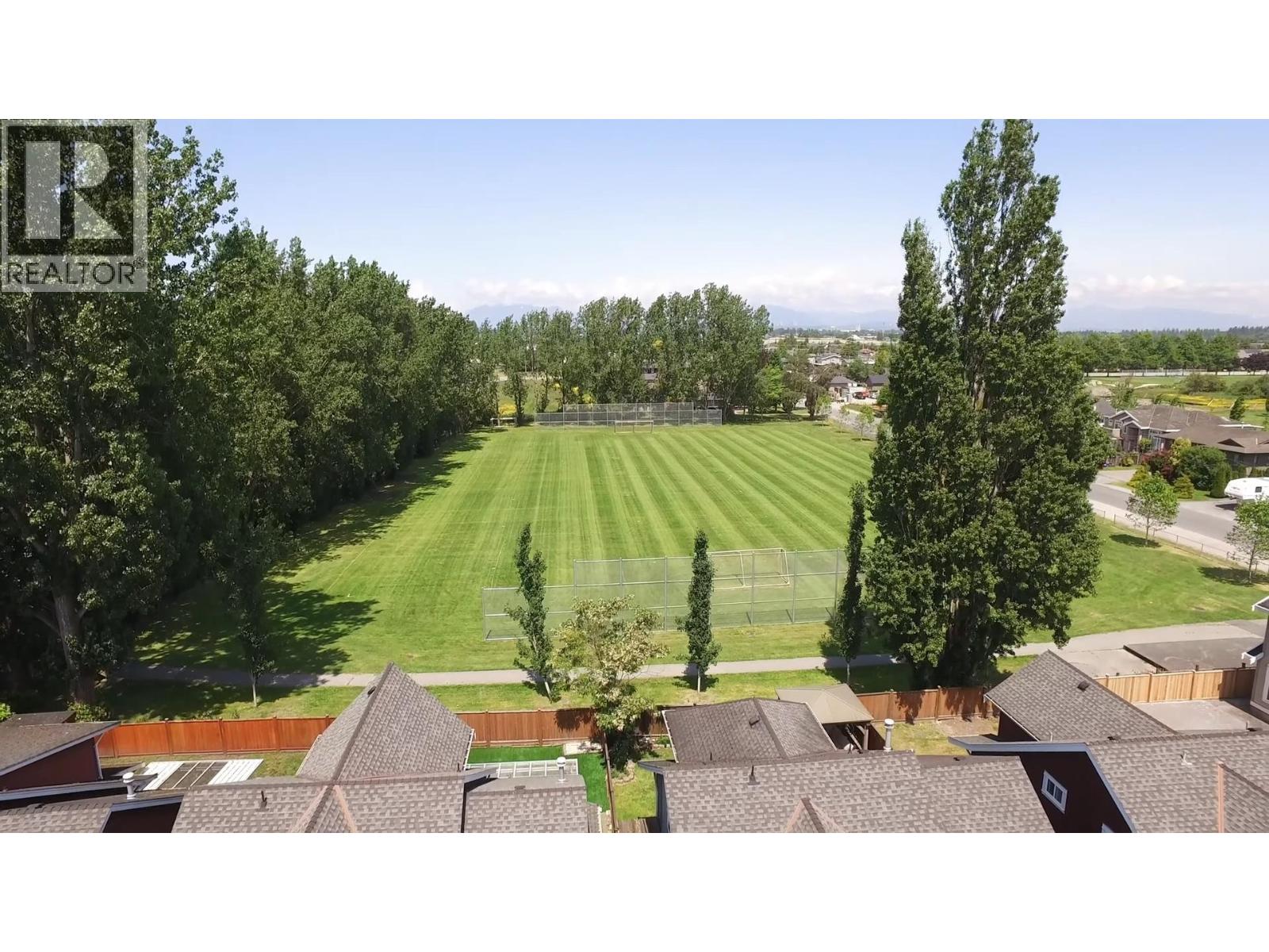 6039 46a Avenue Property Photo 15