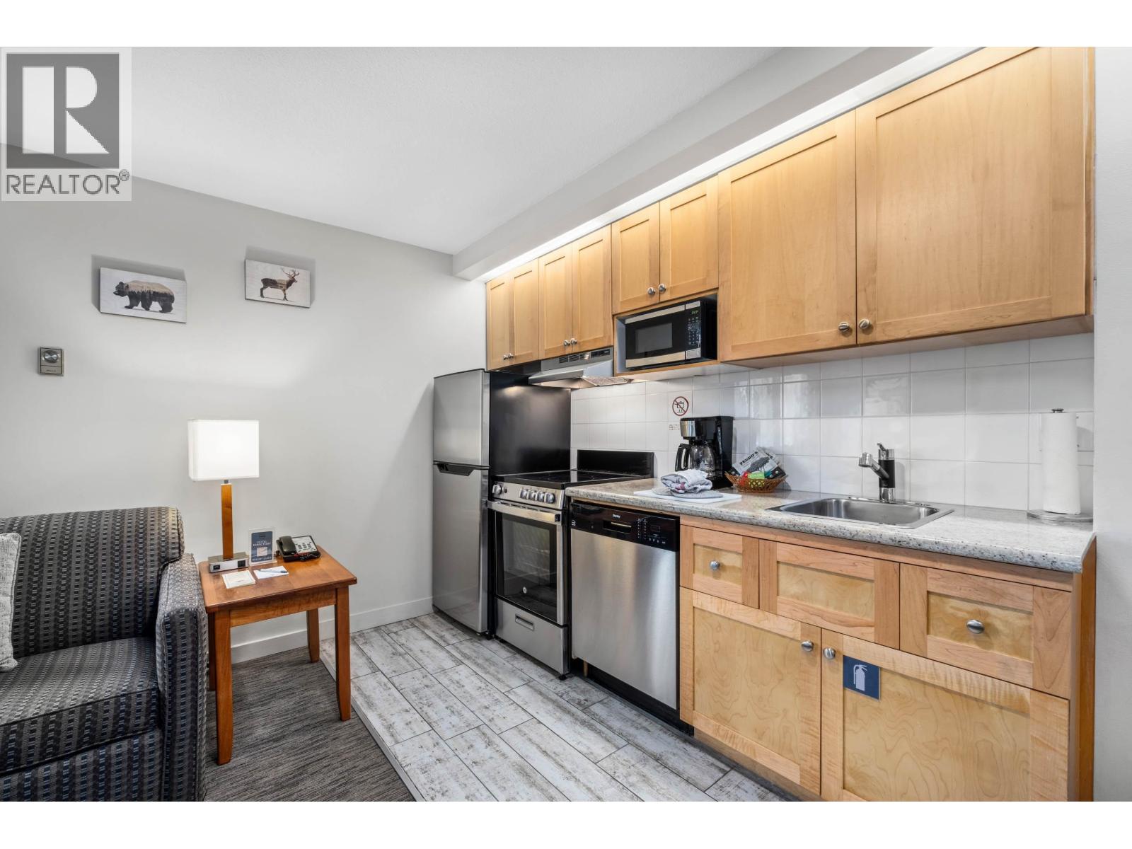 202 4420 Sundial Place Property Photo 3