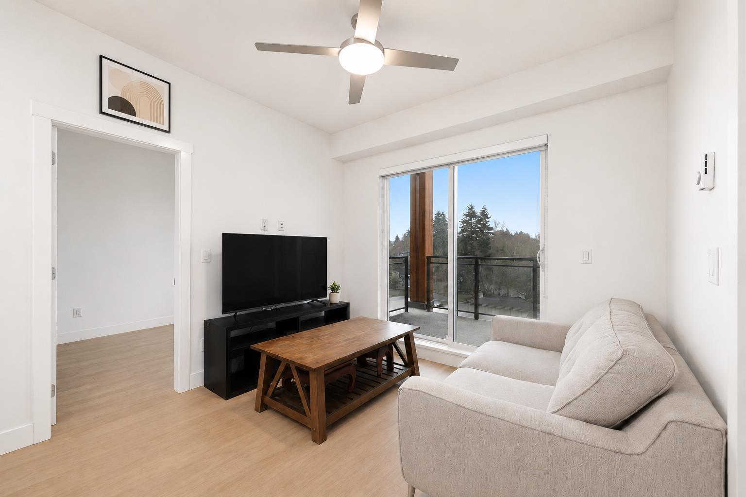 501 6950 Nicholson Road Property Photo 4