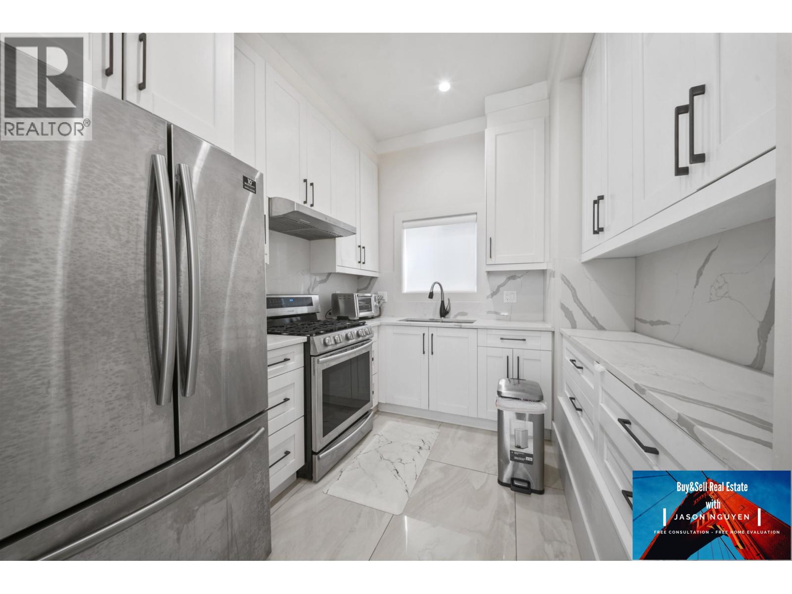 9151 Glendower Drive Property Photo 9