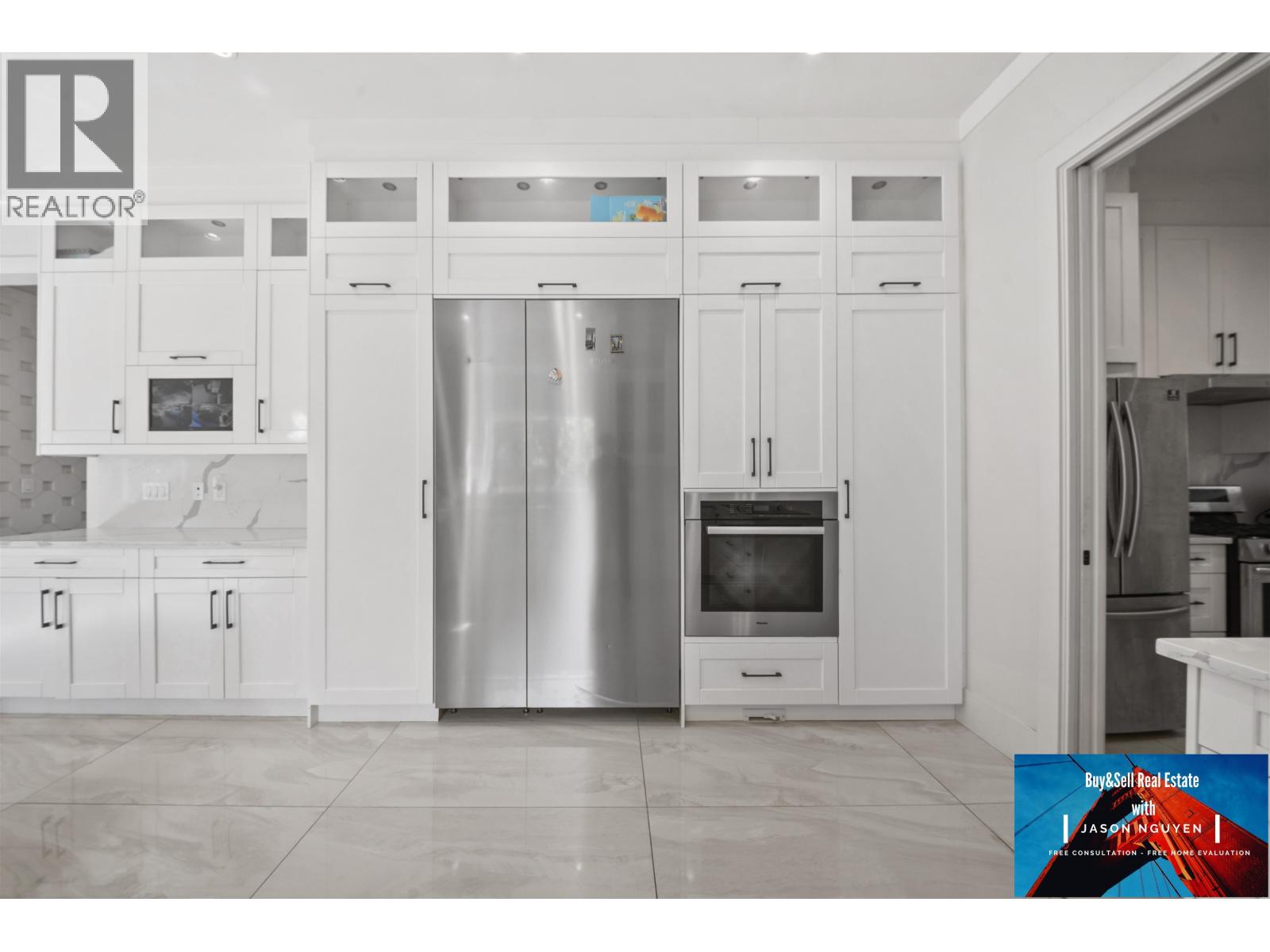 9151 Glendower Drive Property Photo 10