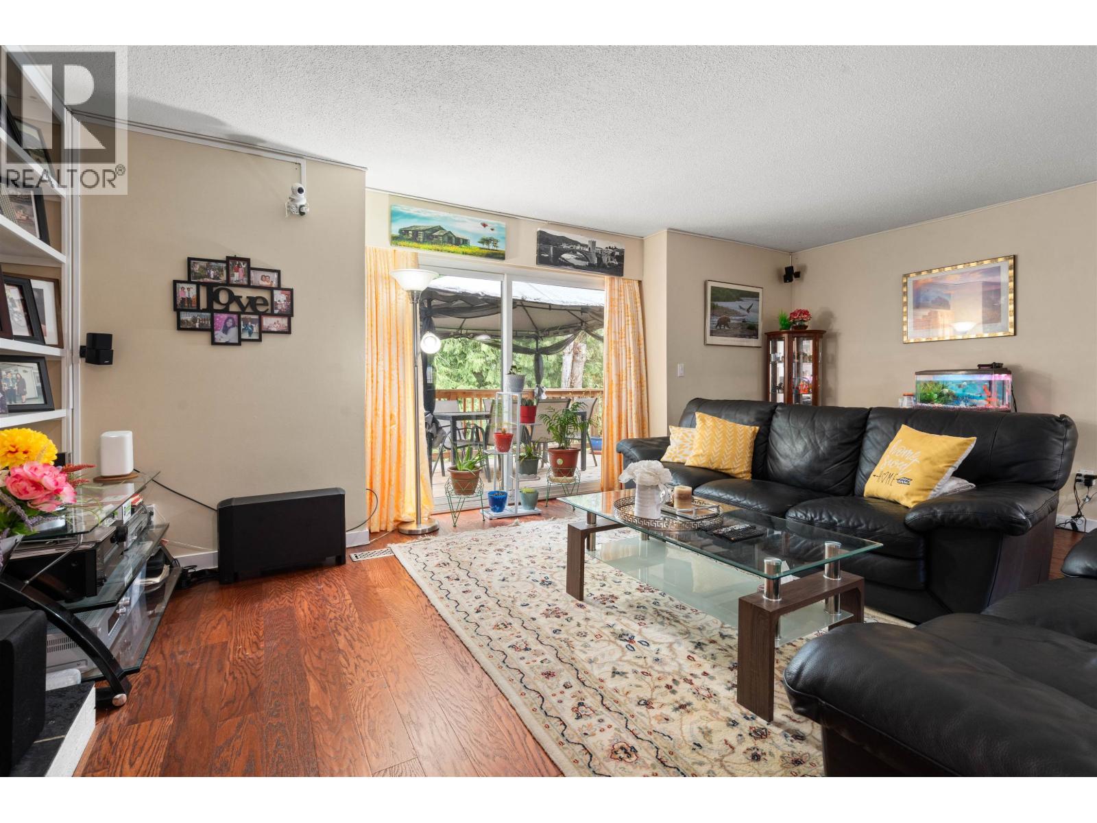 883 Old Lillooet Road Property Photo 3