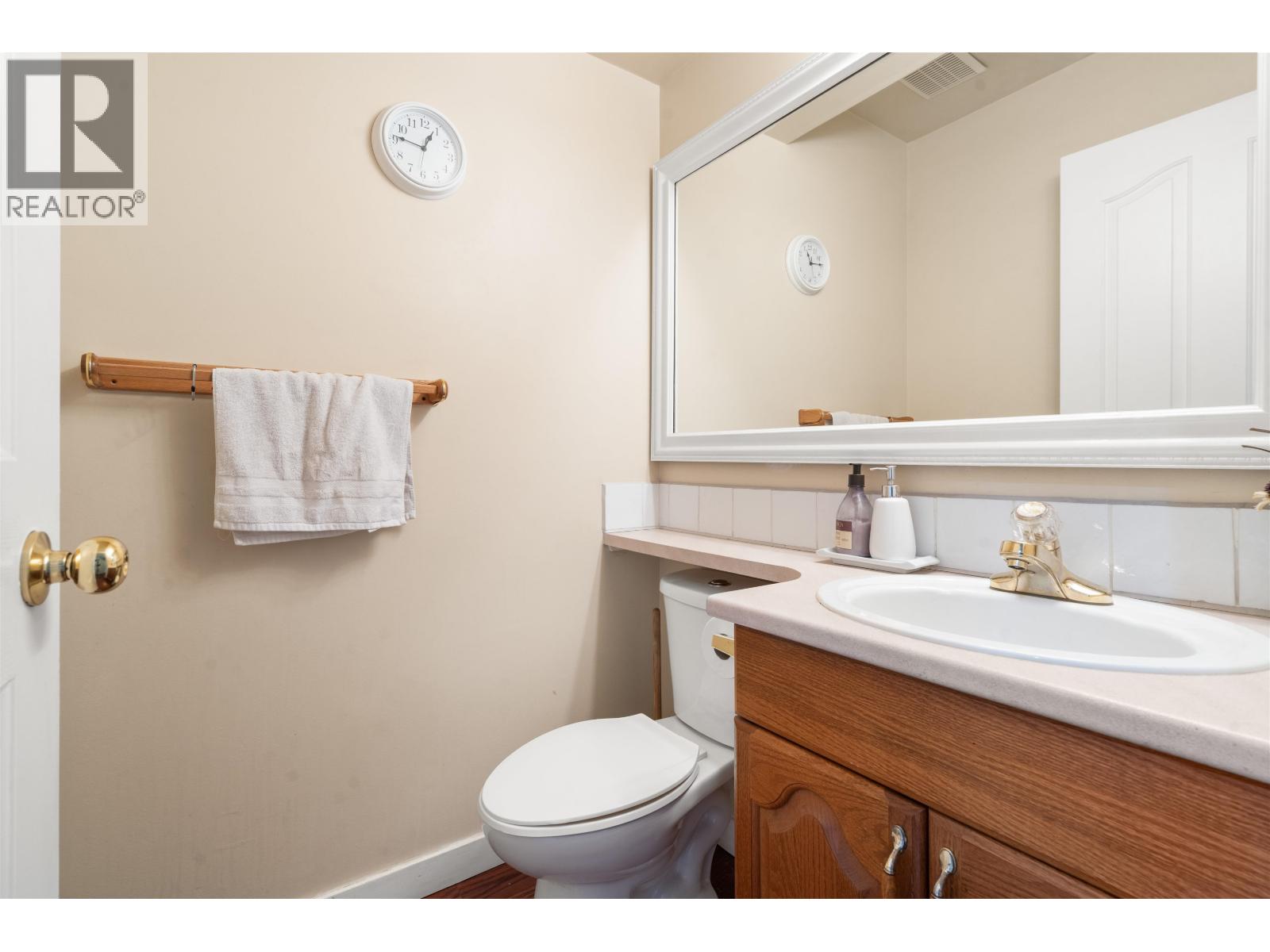 883 Old Lillooet Road Property Photo 10