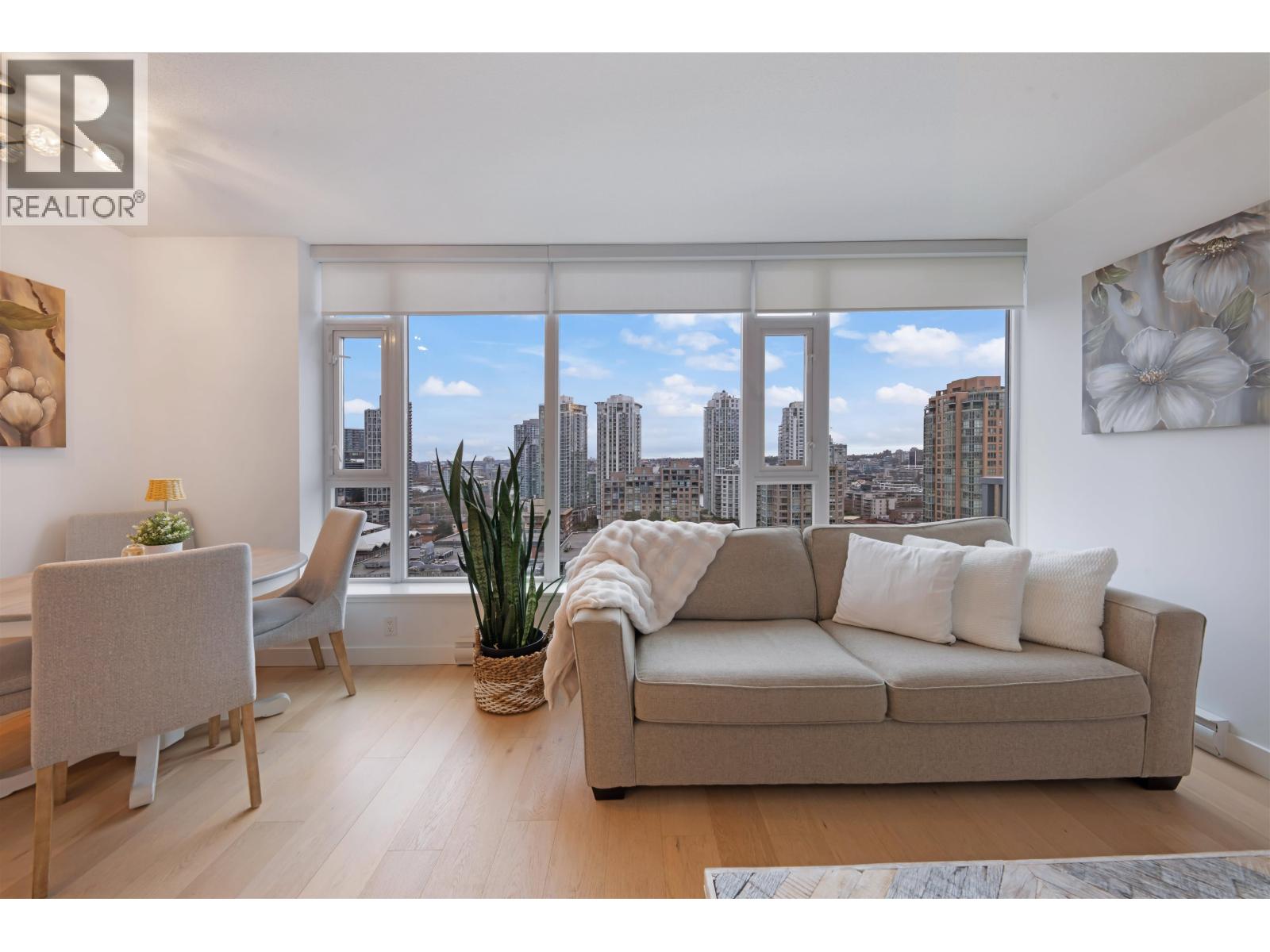 1305 1133 Homer Street Property Photo 12