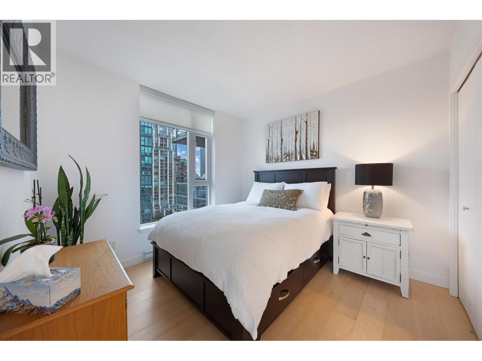 1305 1133 Homer Street Property Photo 18