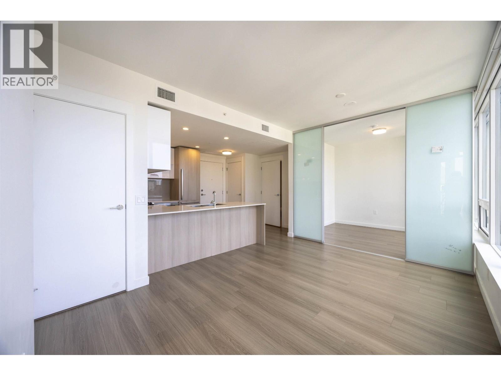 2002 618 Carnarvon Street Property Photo 8