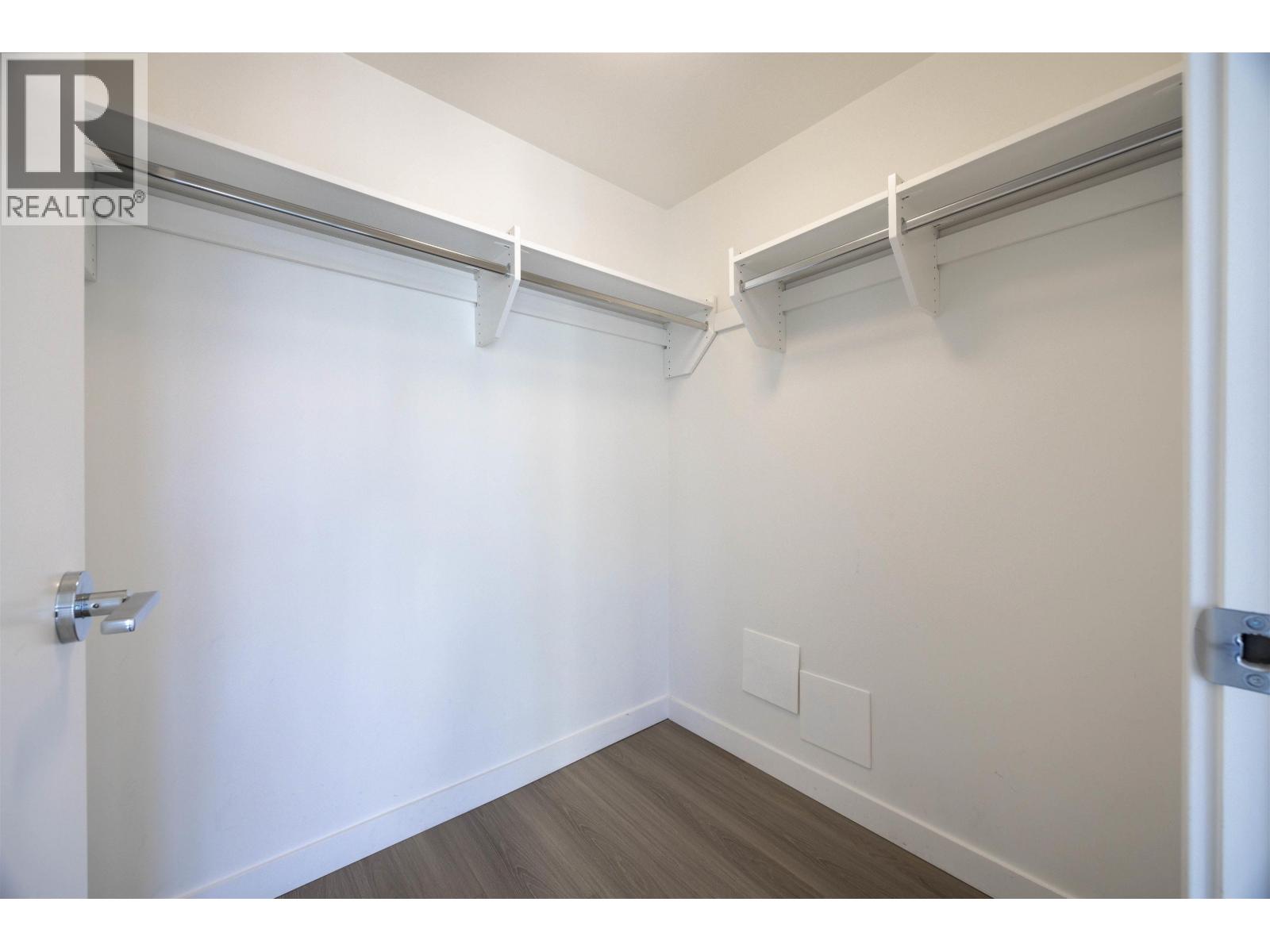 2002 618 Carnarvon Street Property Photo 13