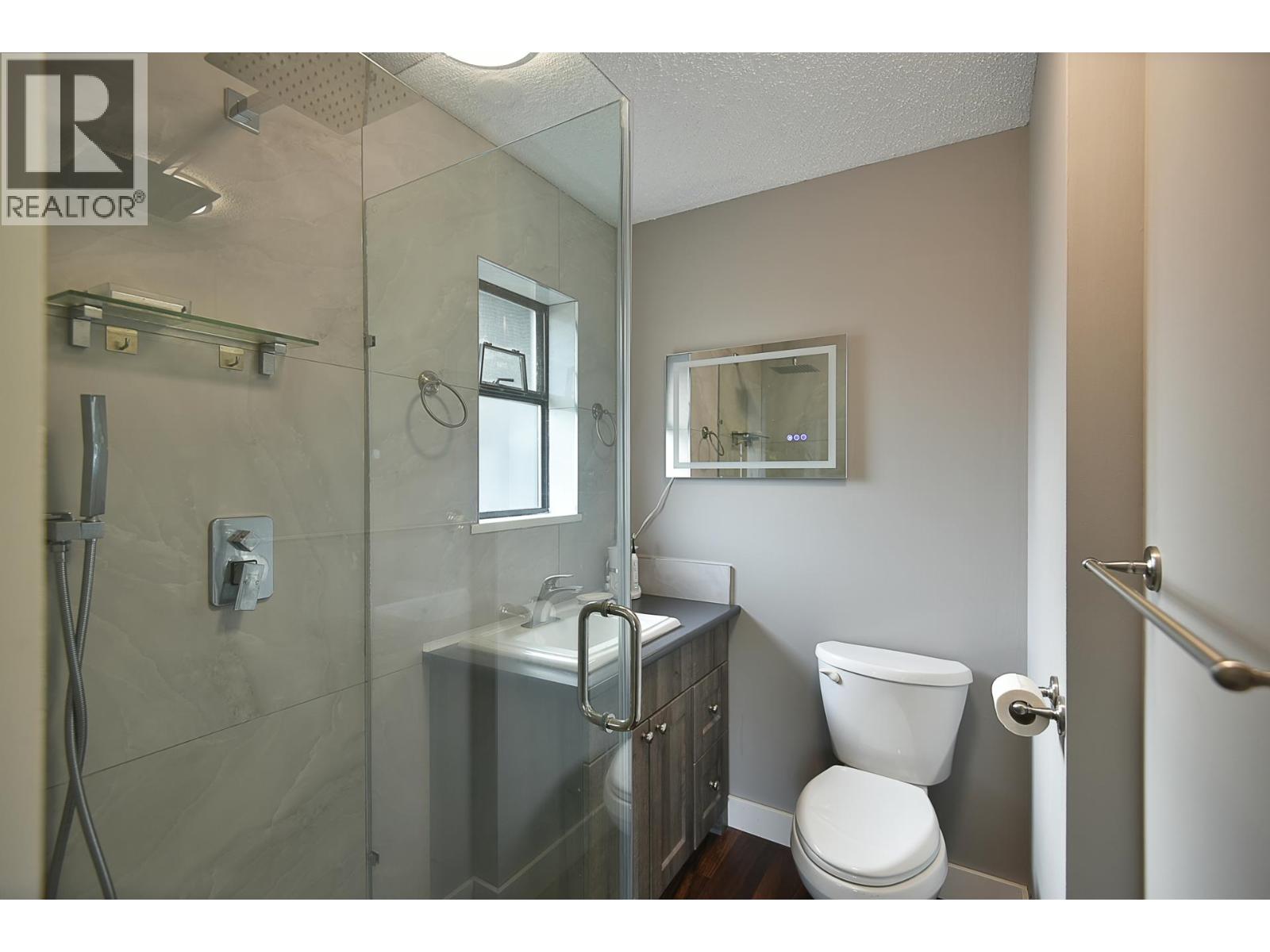 4926 Laurel Avenue Property Photo 19