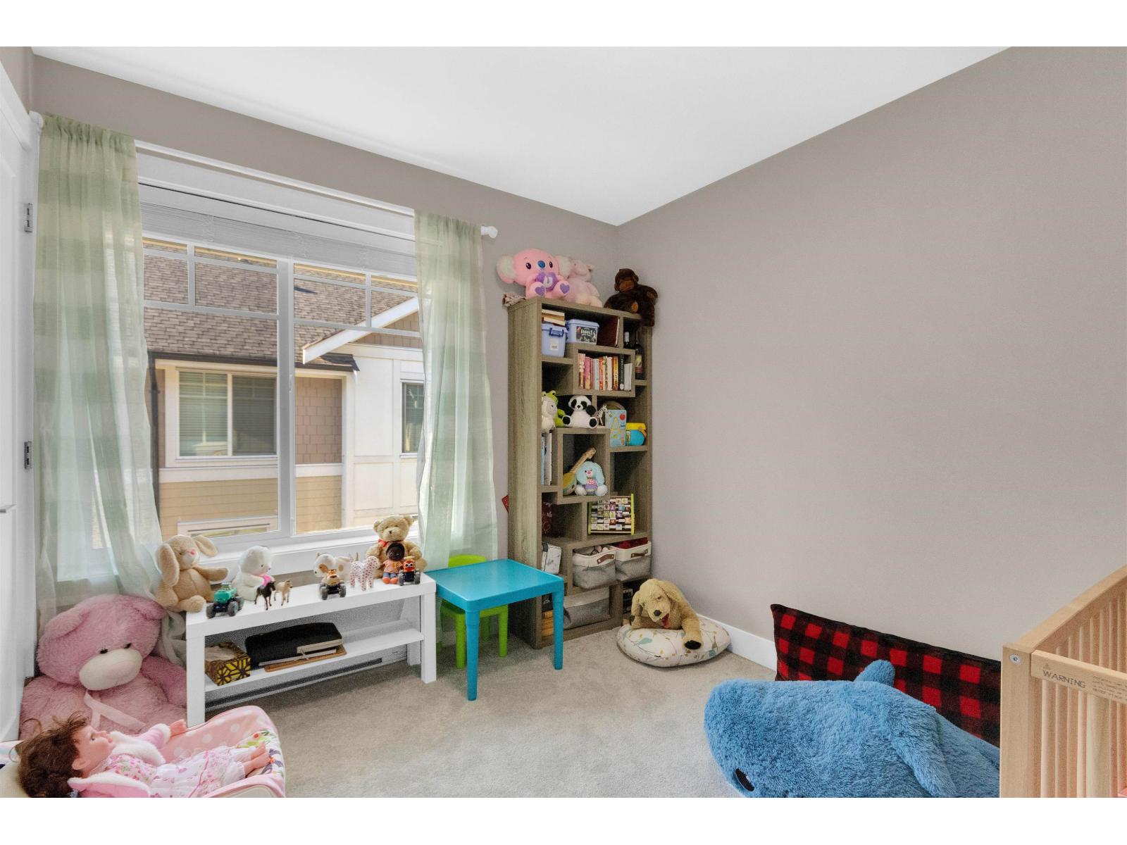 10 7056 192 Street Property Photo 21