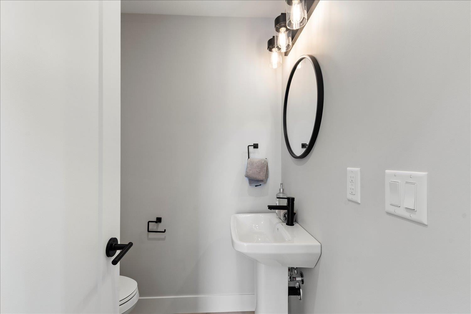 46106 Riverside Drive #7 Property Photo 19