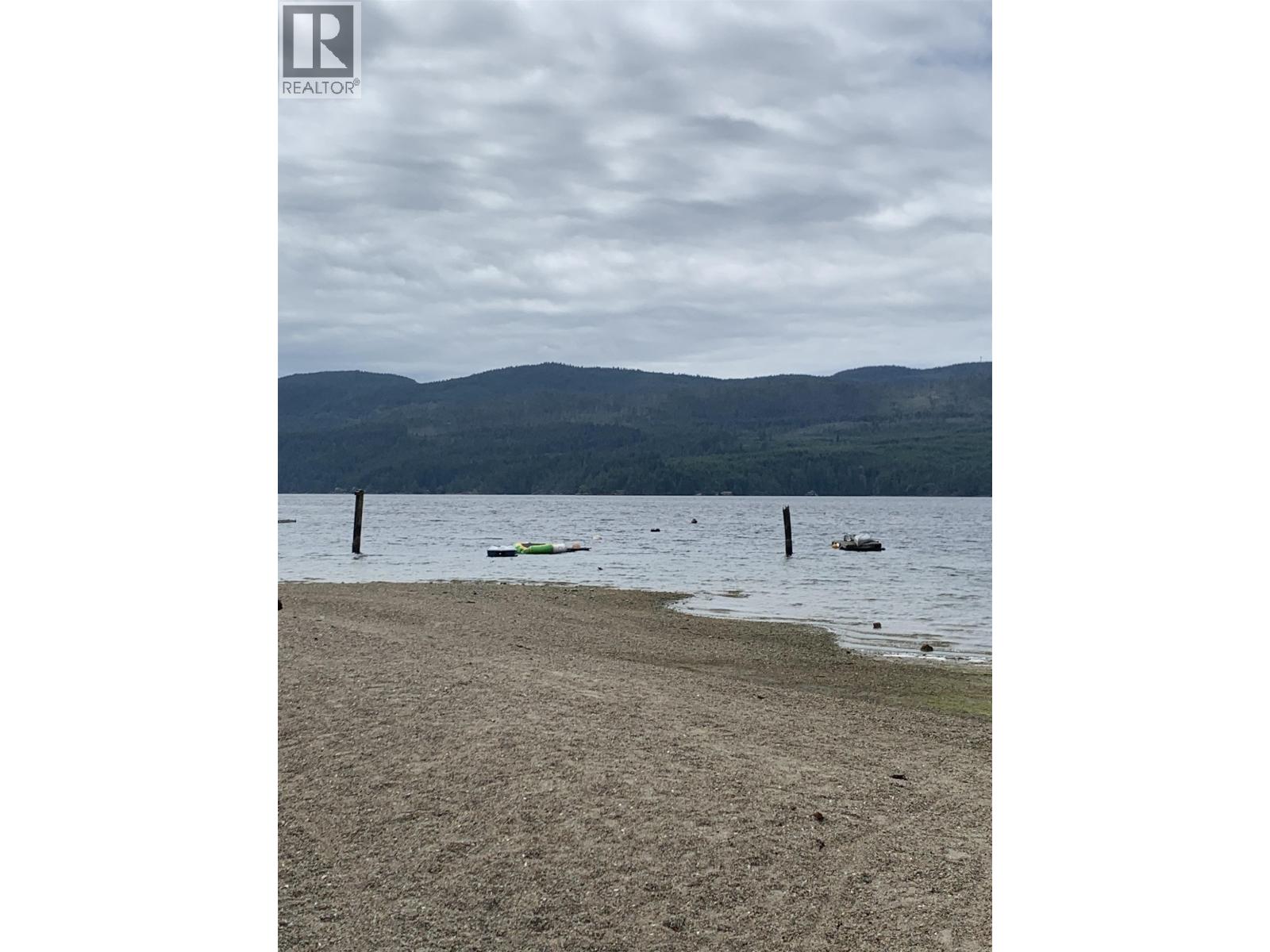 LOT 11 SECHELT INLET ROAD