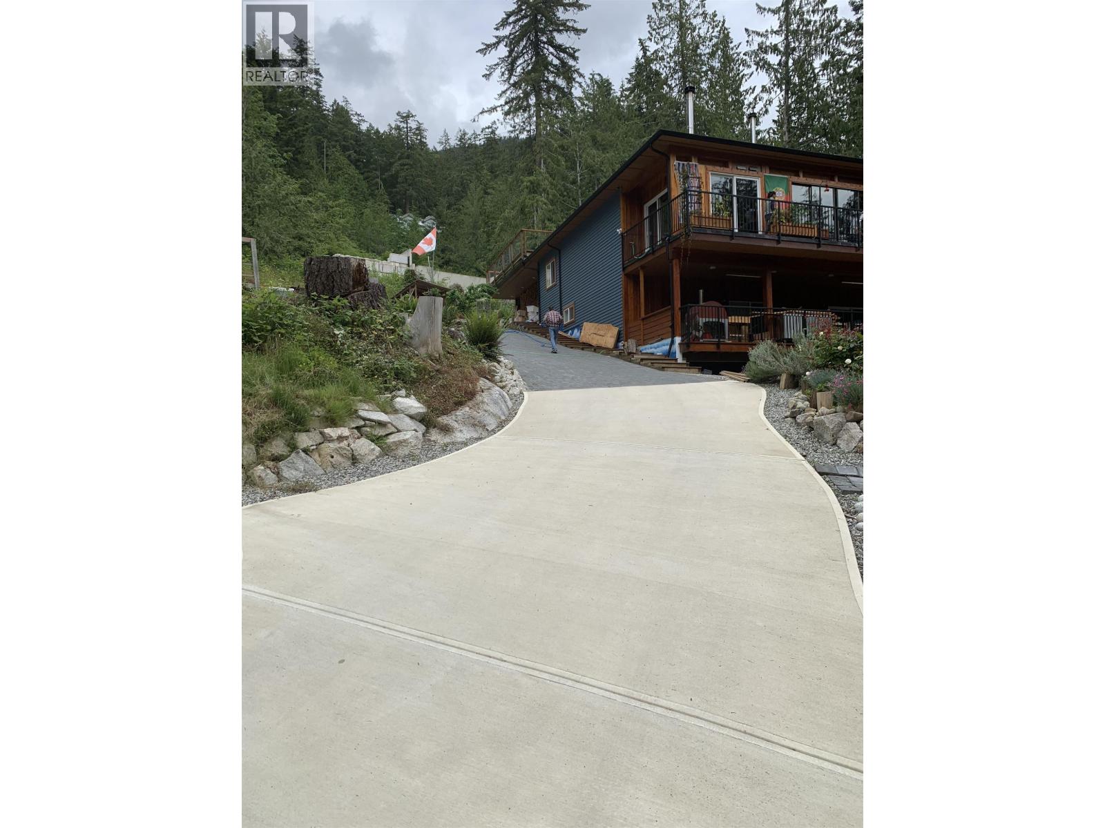 Lot 11 Sechelt Inlet Road Property Photo 4