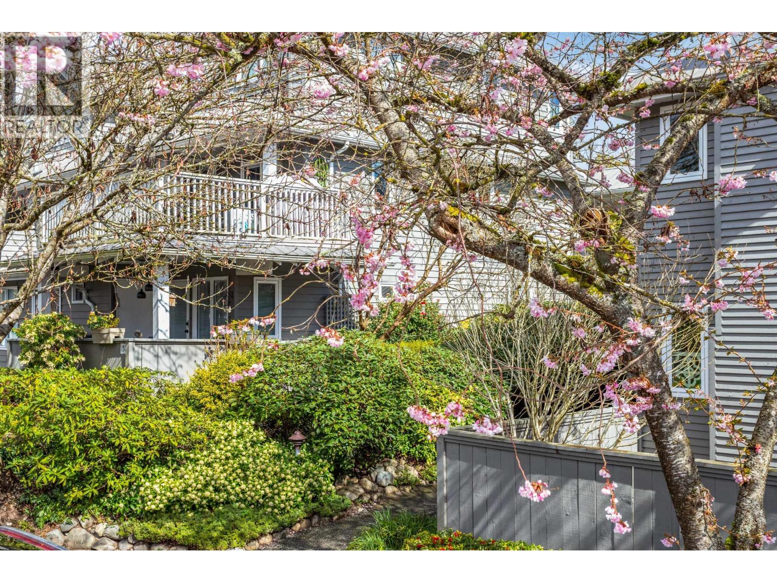 205 1518 Bowser Avenue Property Photo 24