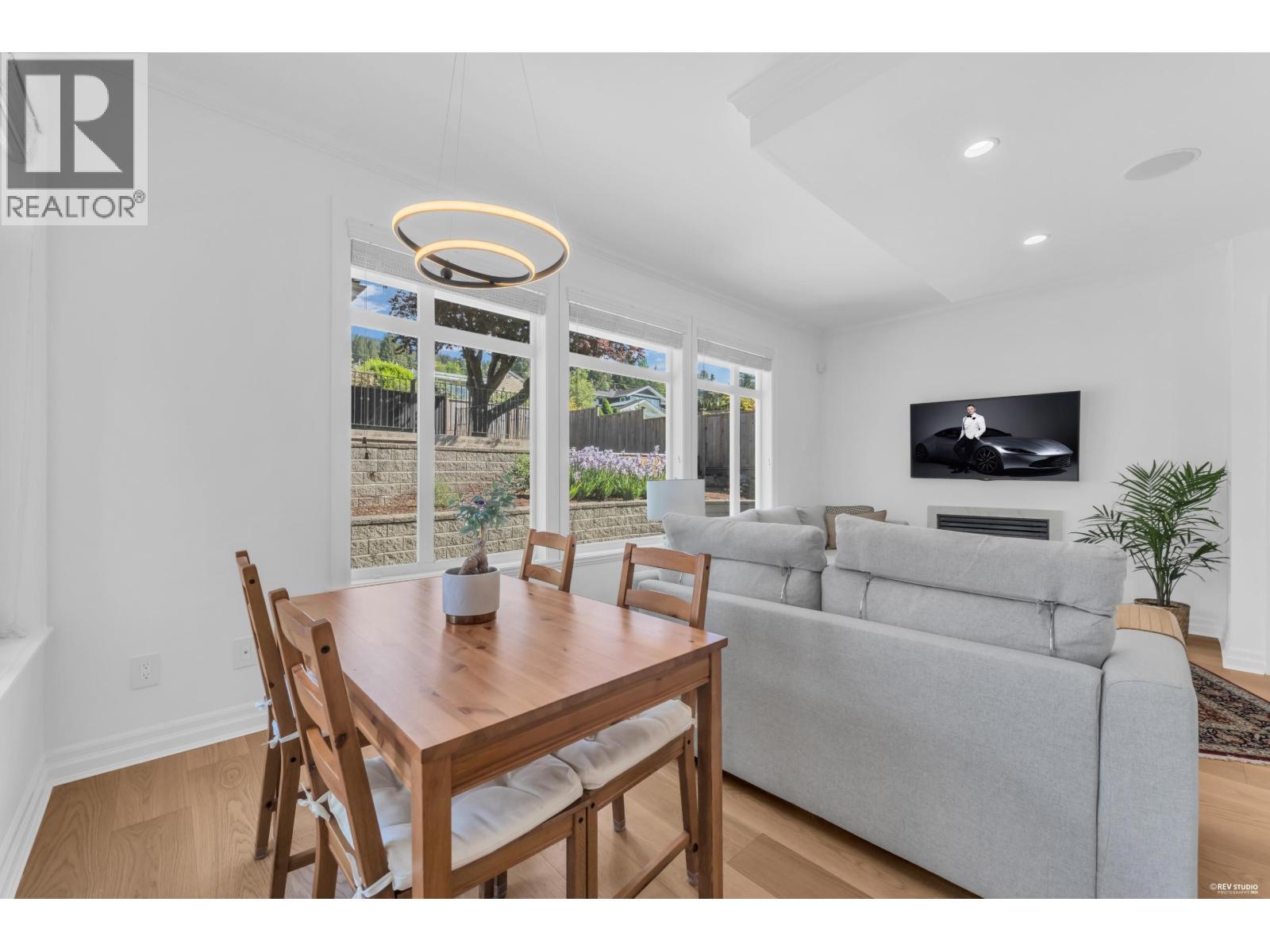 2459 Mathers Avenue Property Photo 13