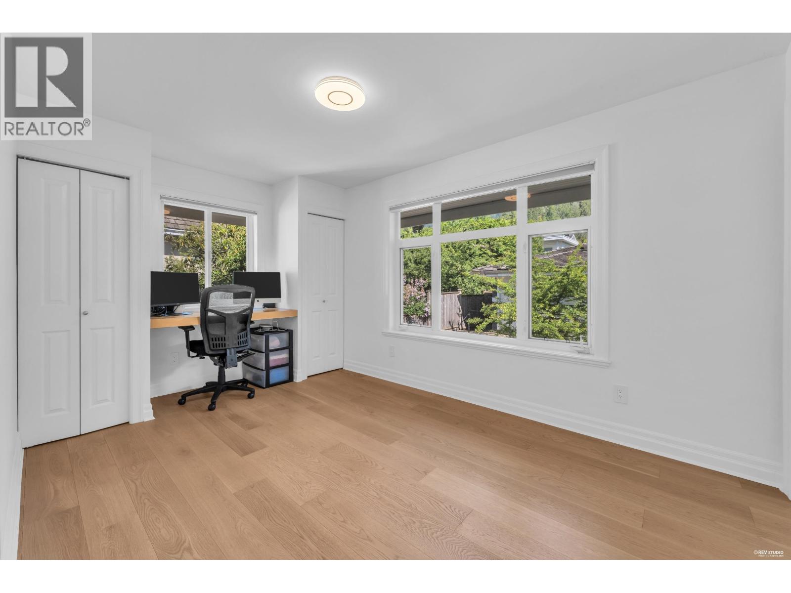 2459 Mathers Avenue Property Photo 24
