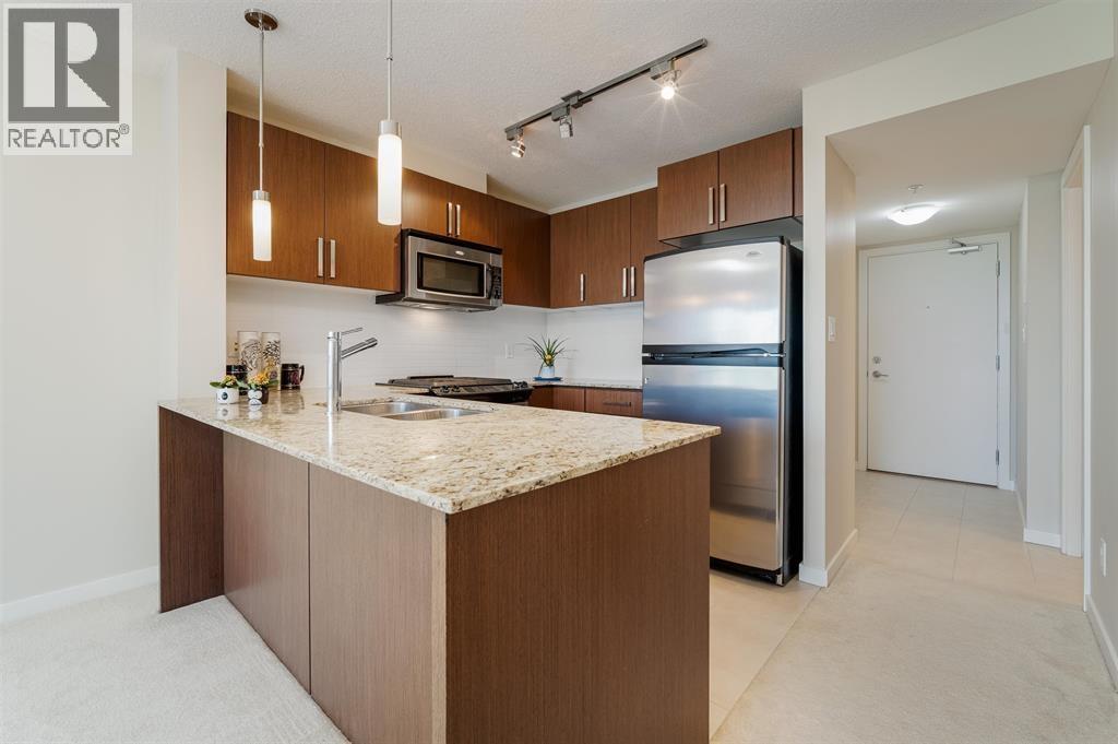 1907 9868 Cameron Street Property Photo 8