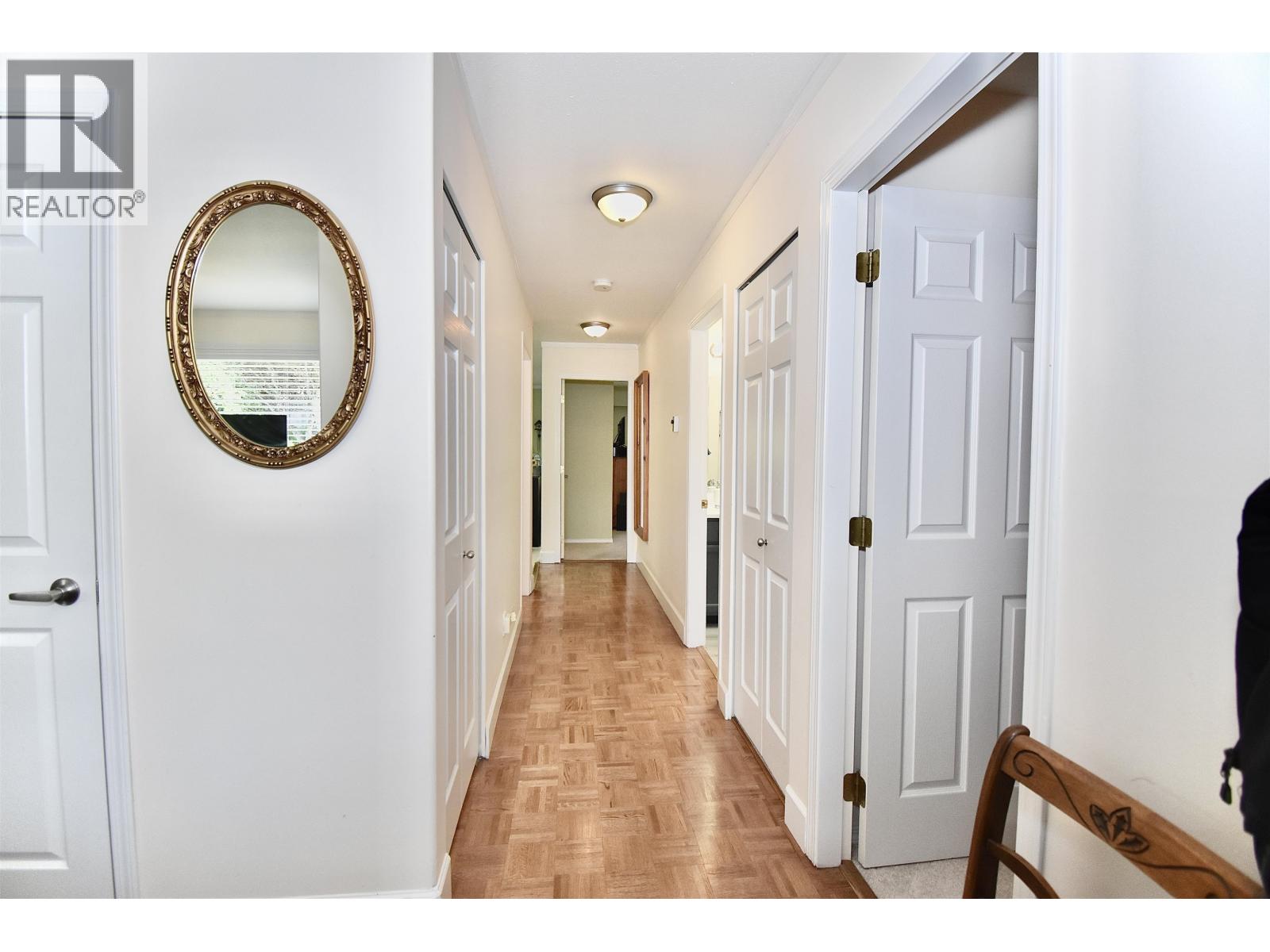 23 767 North Road Property Photo 4