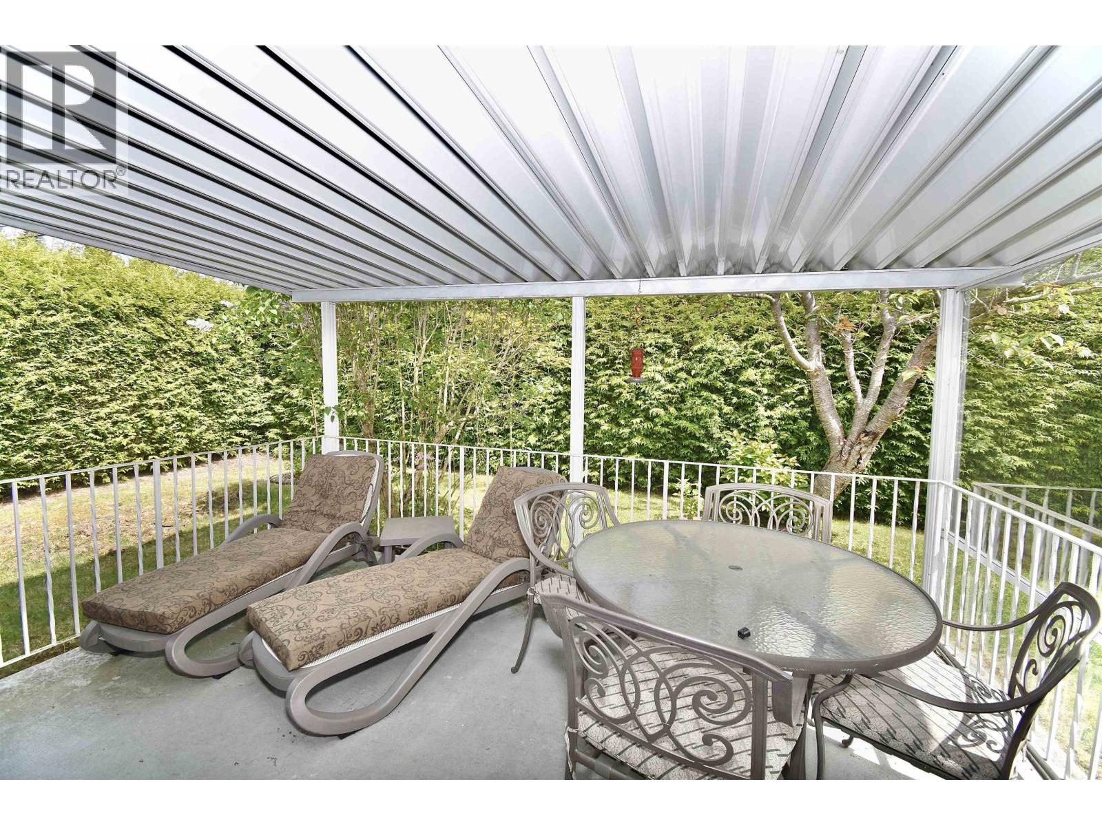23 767 North Road Property Photo 19