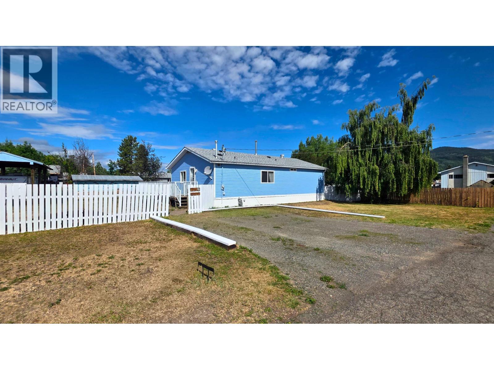 2131 Winter Avenue Property Photo 3