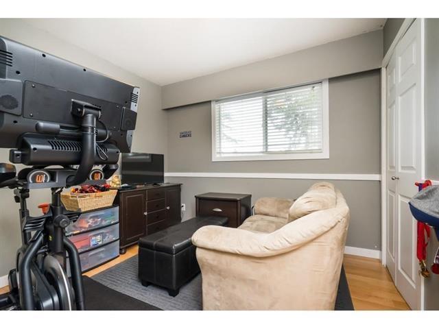 18120 58a Avenue Property Photo 18