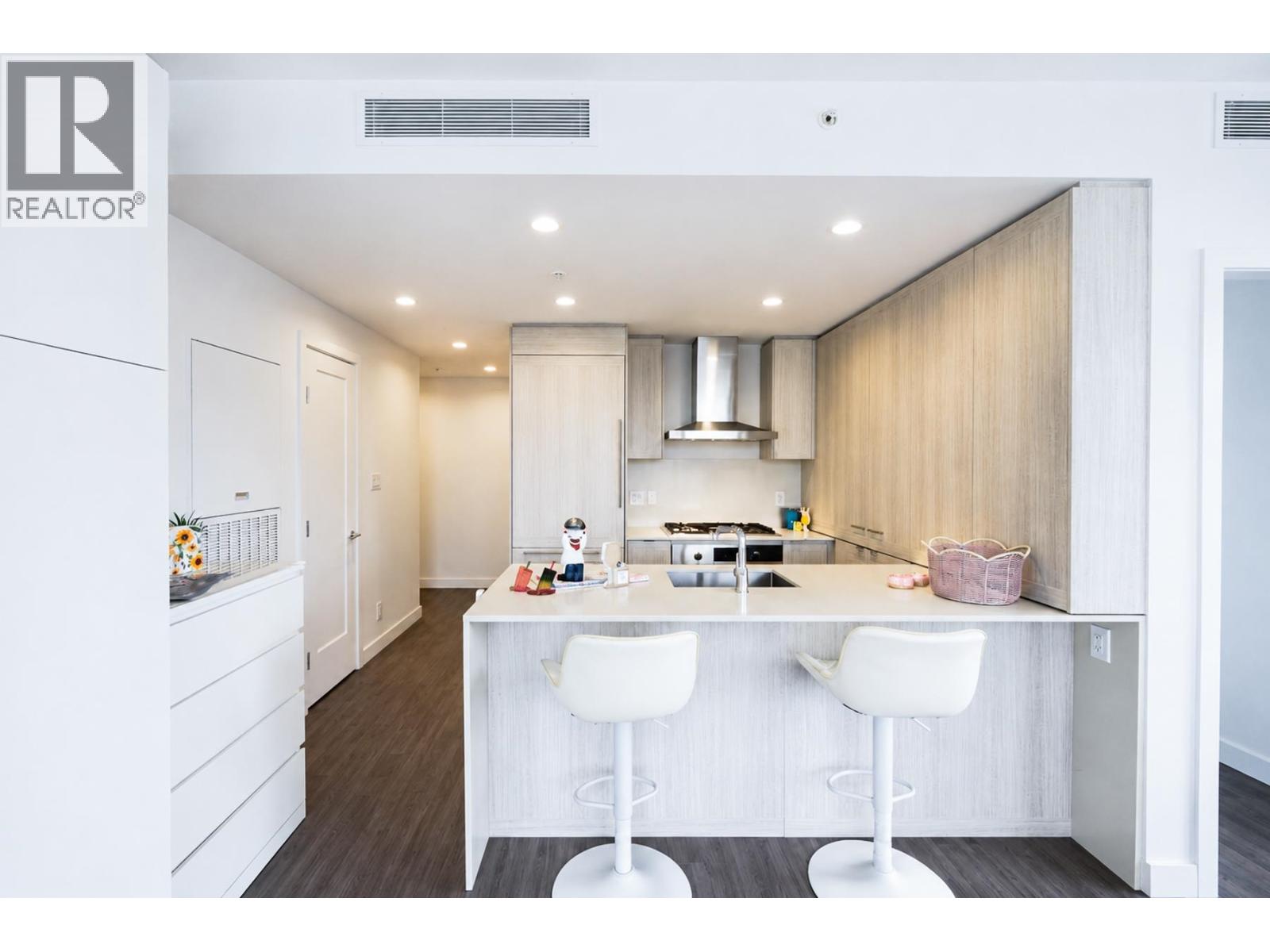 3607 2311 Beta Avenue Property Photo 13