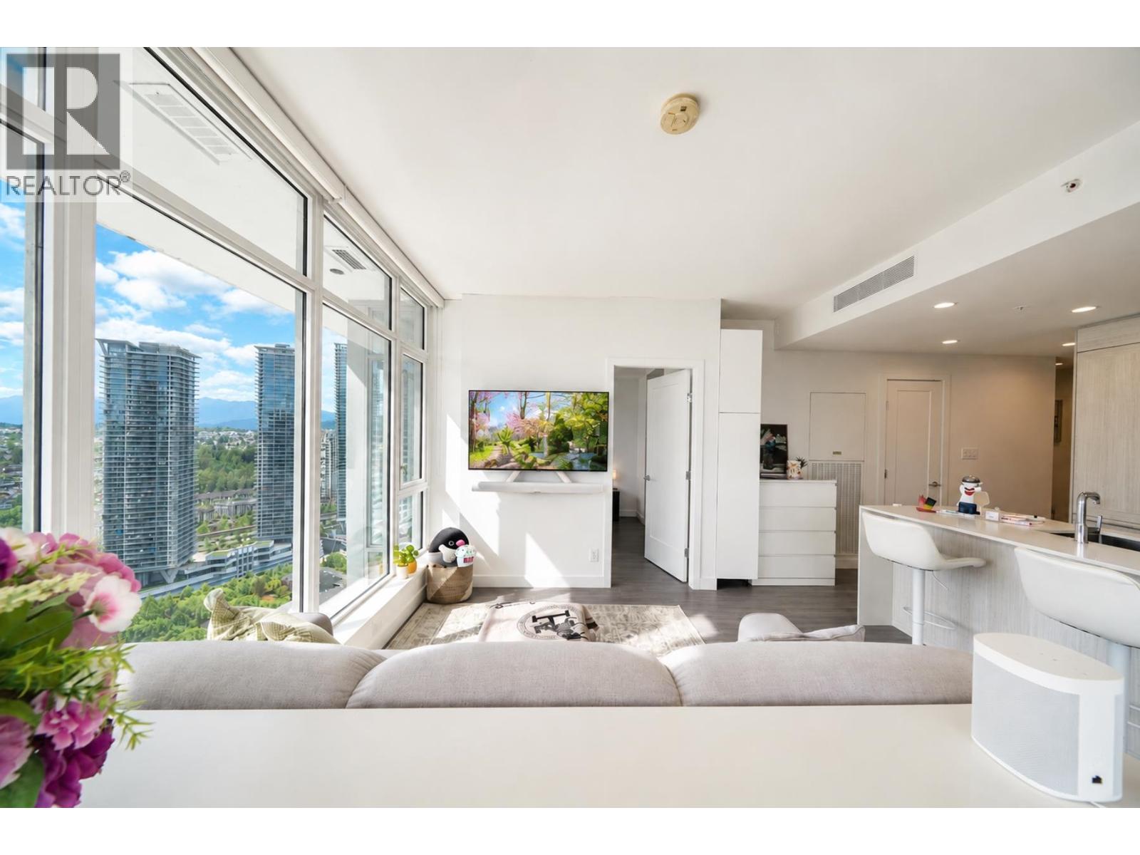 3607 2311 Beta Avenue Property Photo 18