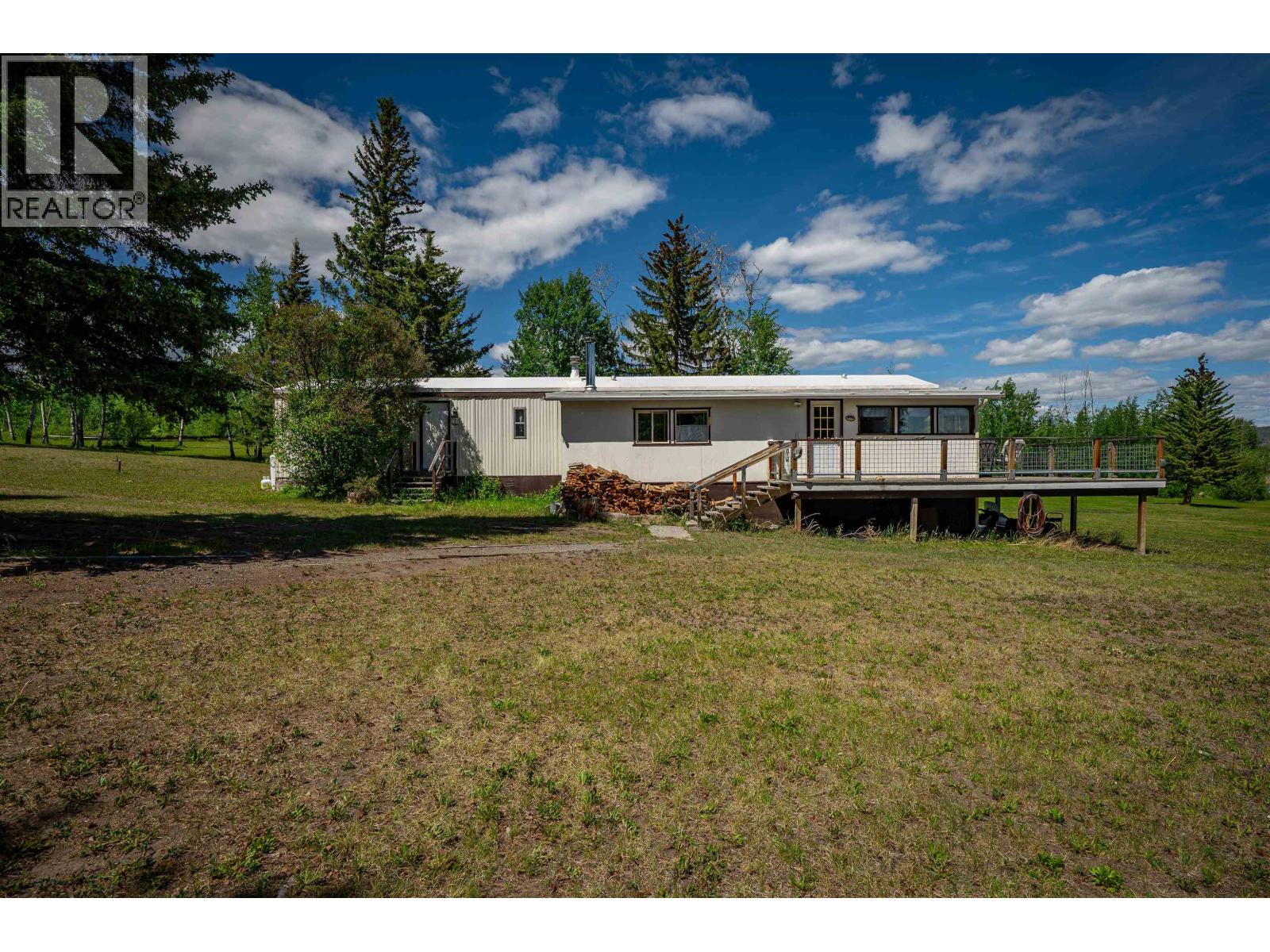 3918 Puntzi Lake Road Property Photo 5