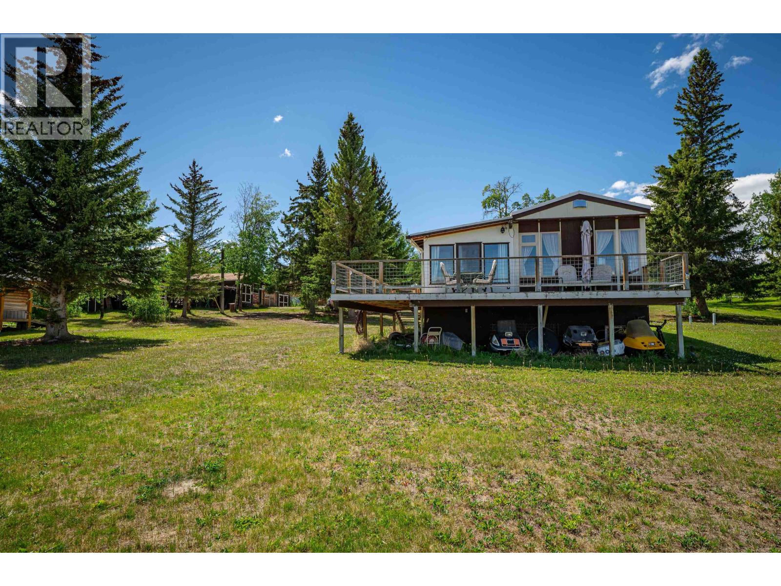 3918 Puntzi Lake Road Property Photo 7