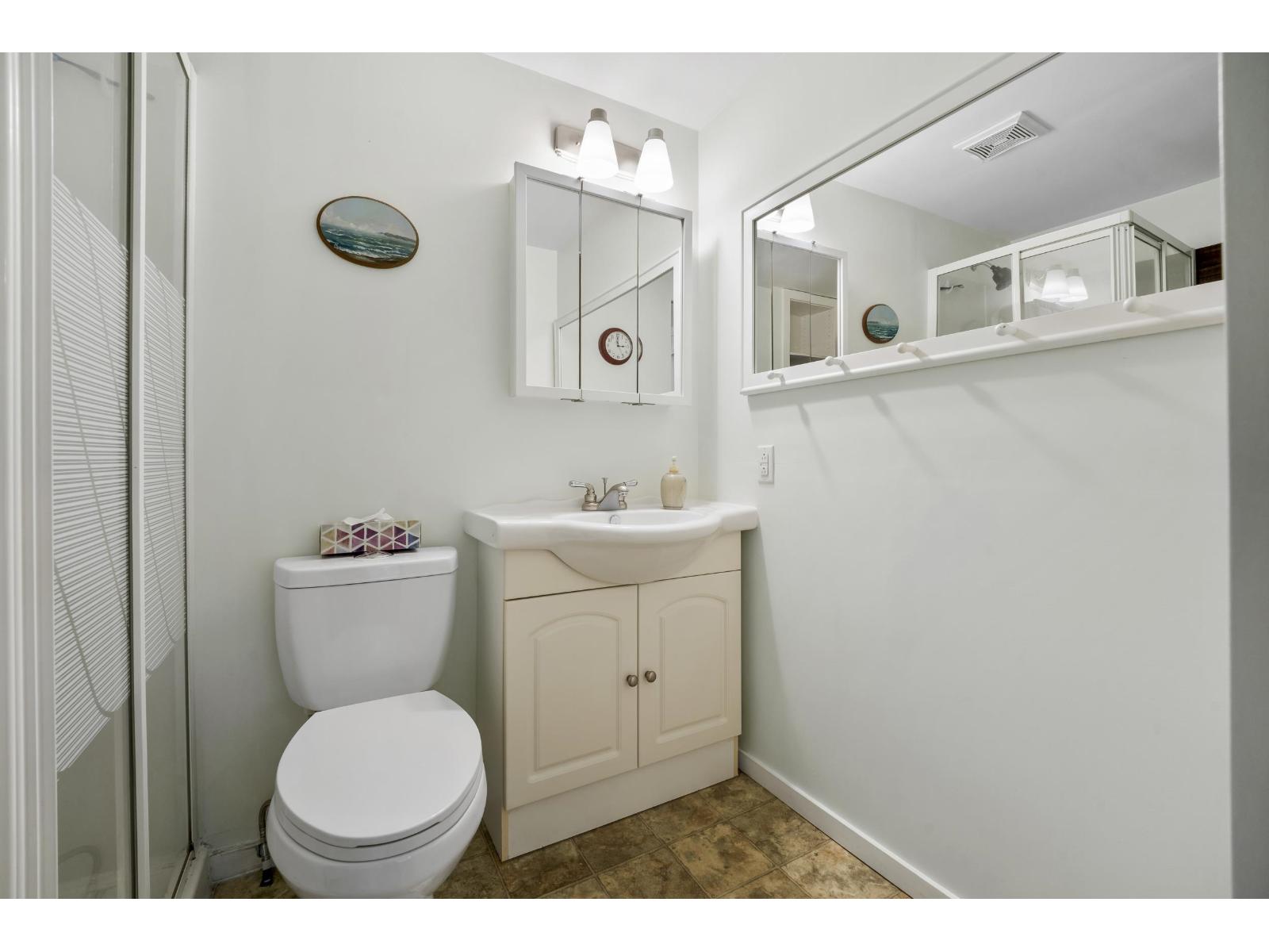 112 10221 Wilson Street Property Photo 23
