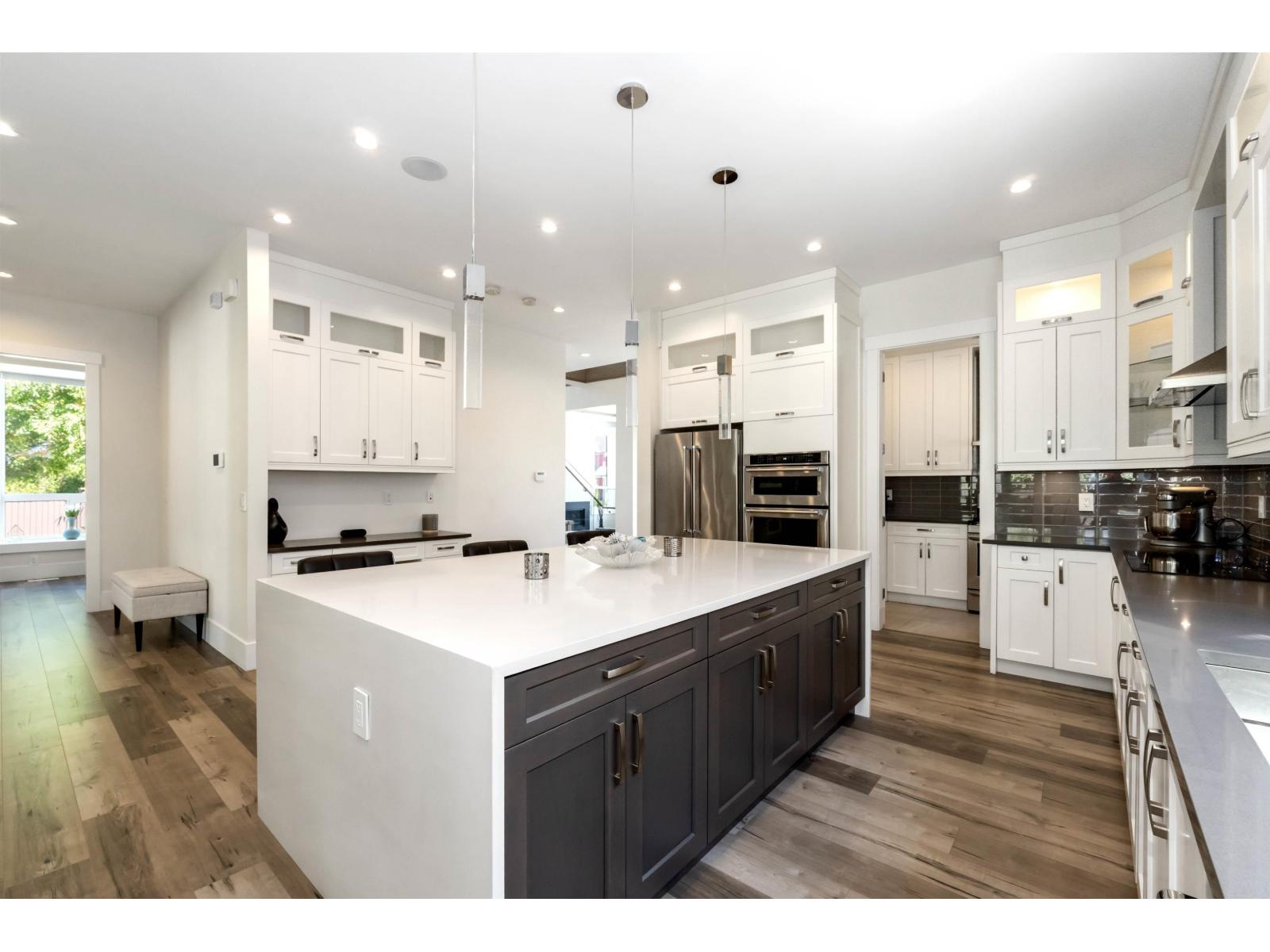 16345 59 Avenue Property Photo 13