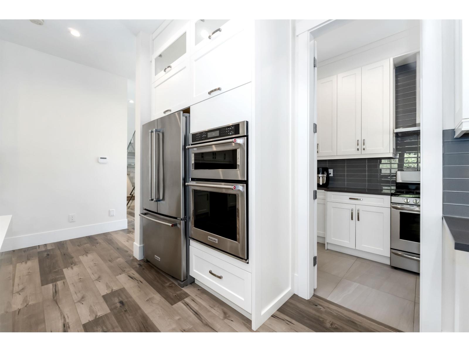 16345 59 Avenue Property Photo 17