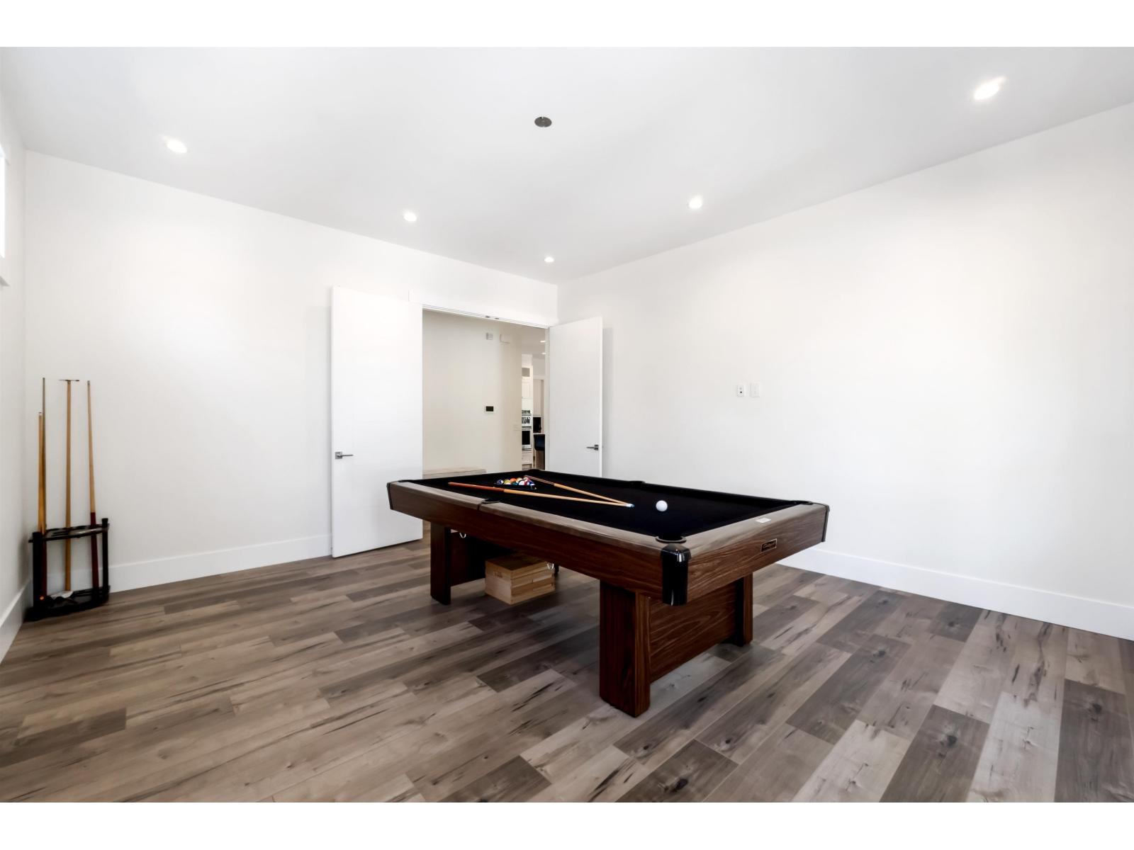 16345 59 Avenue Property Photo 20