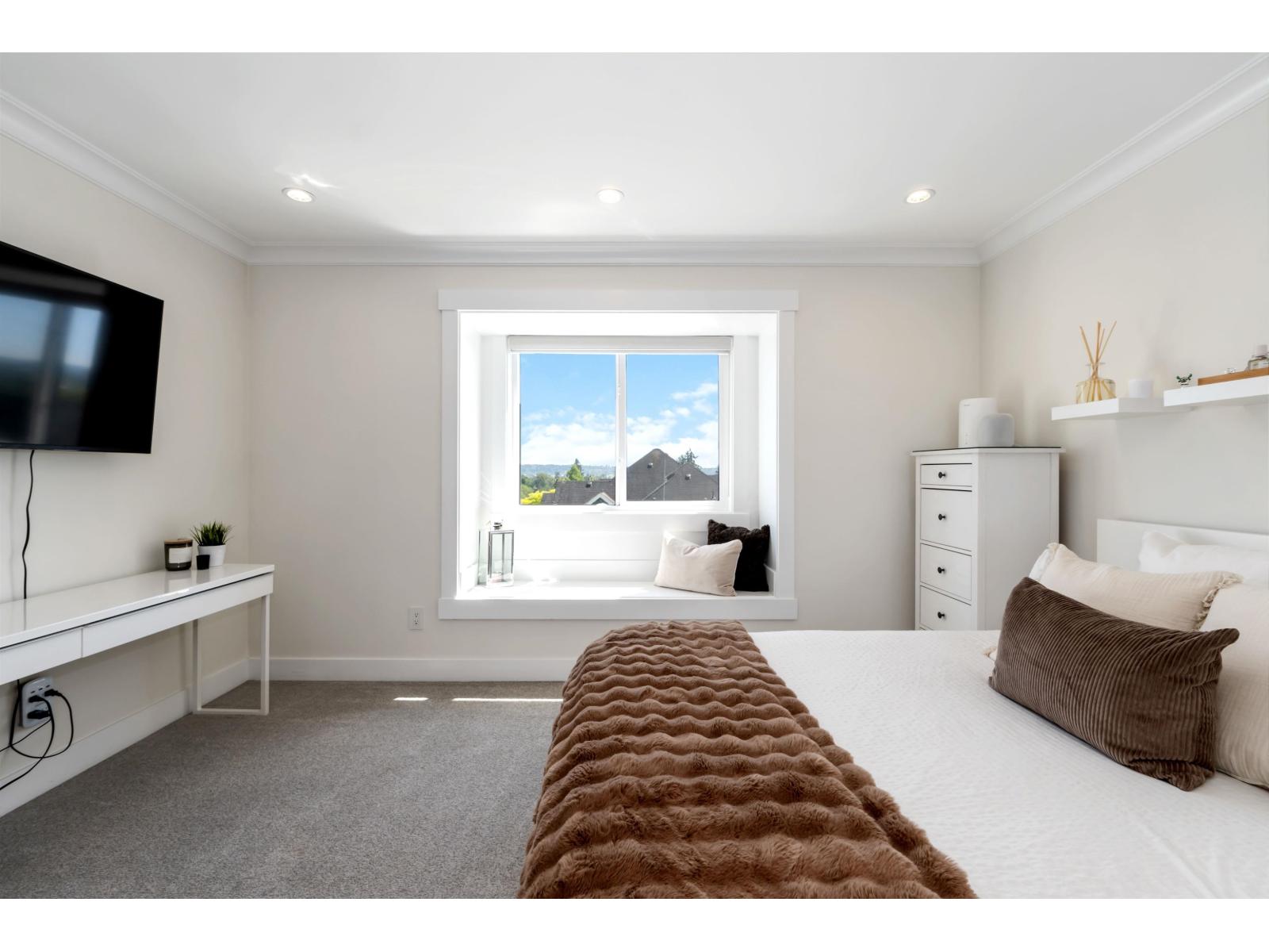 16345 59 Avenue Property Photo 26