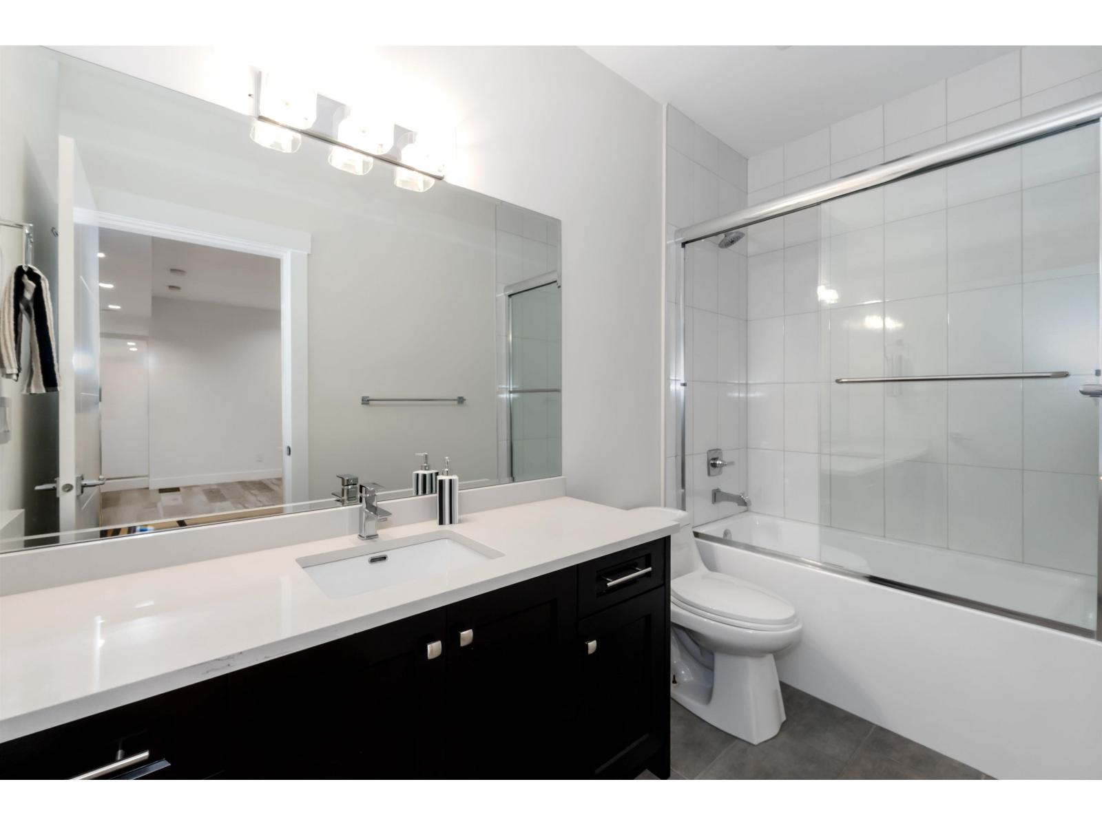16345 59 Avenue Property Photo 29