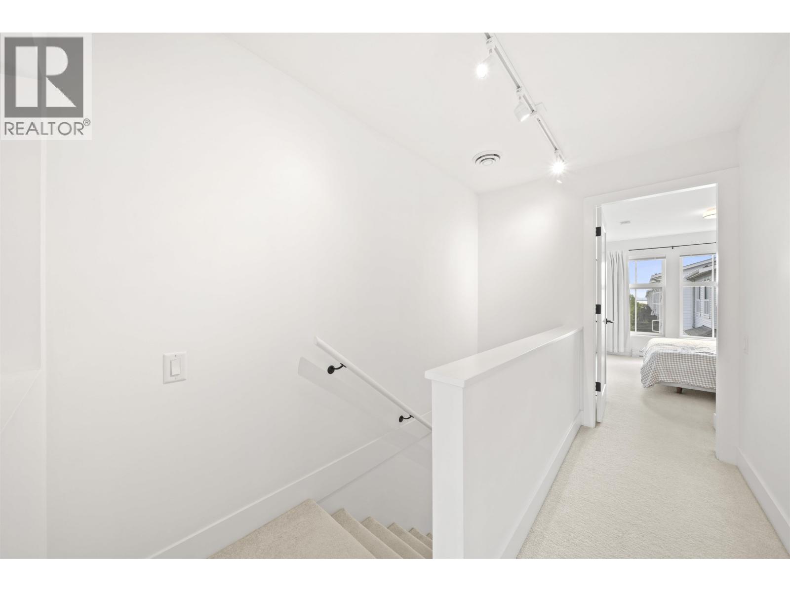 46 4656 Orca Way Property Photo 22